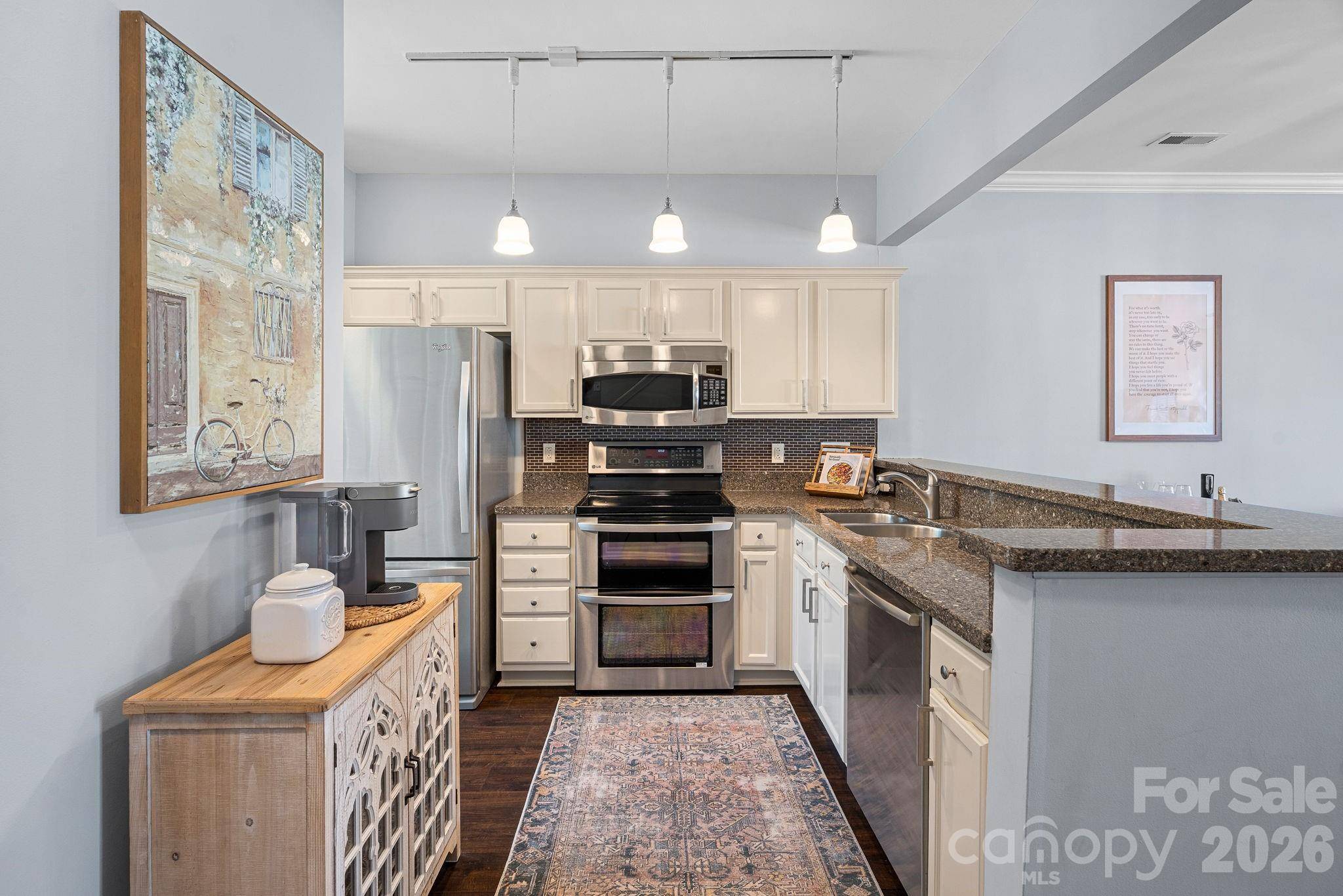 1524 Anthem CT, Charlotte, NC 28205