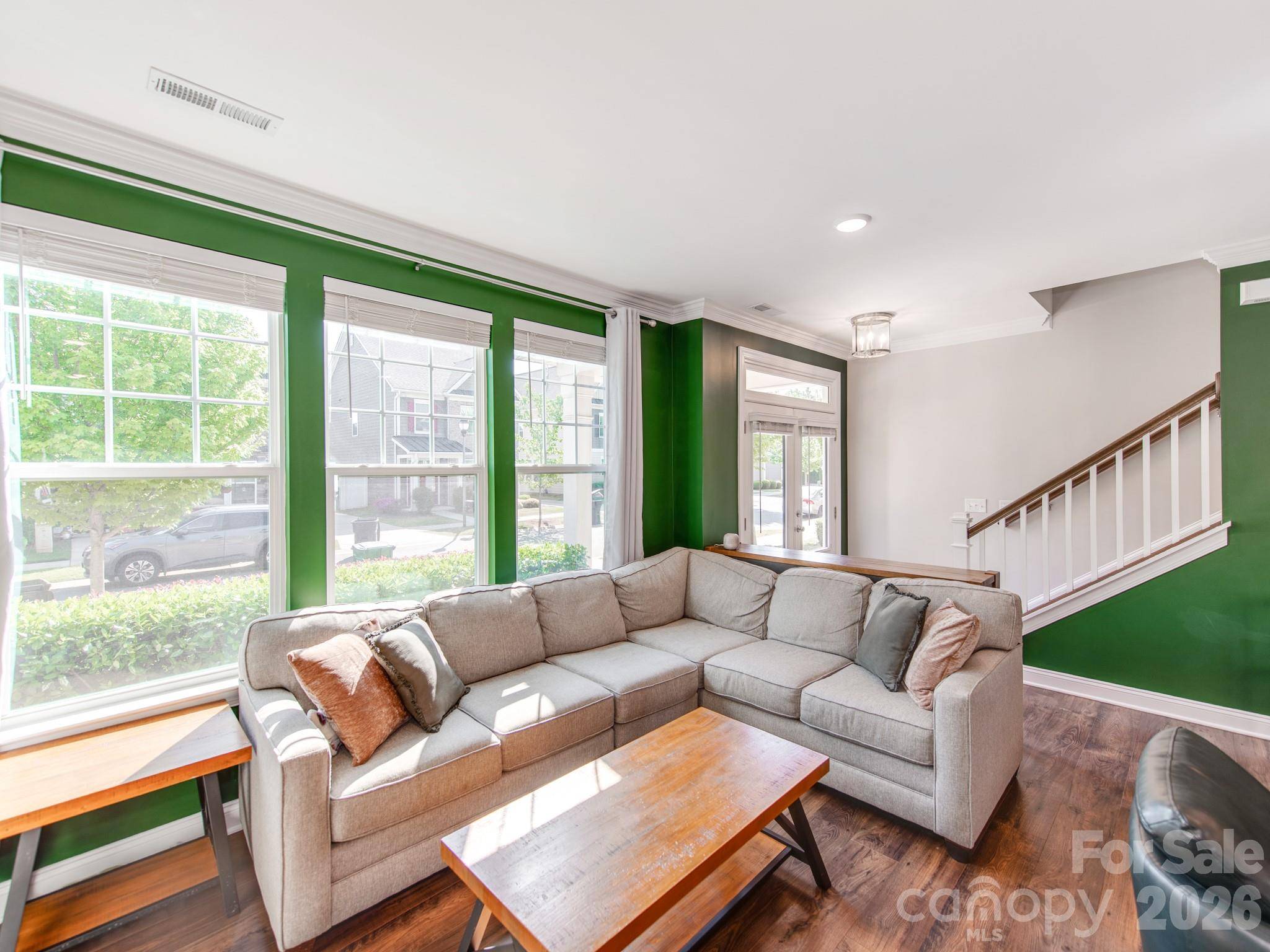 8753 Aspinwall DR, Charlotte, NC 28216