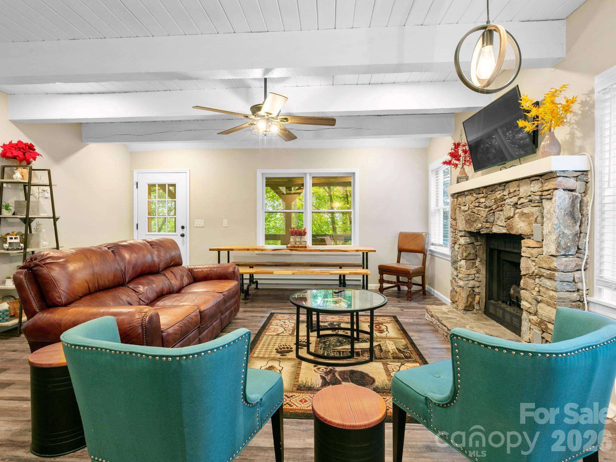 139 Kammerer DR, Waynesville, NC 28785