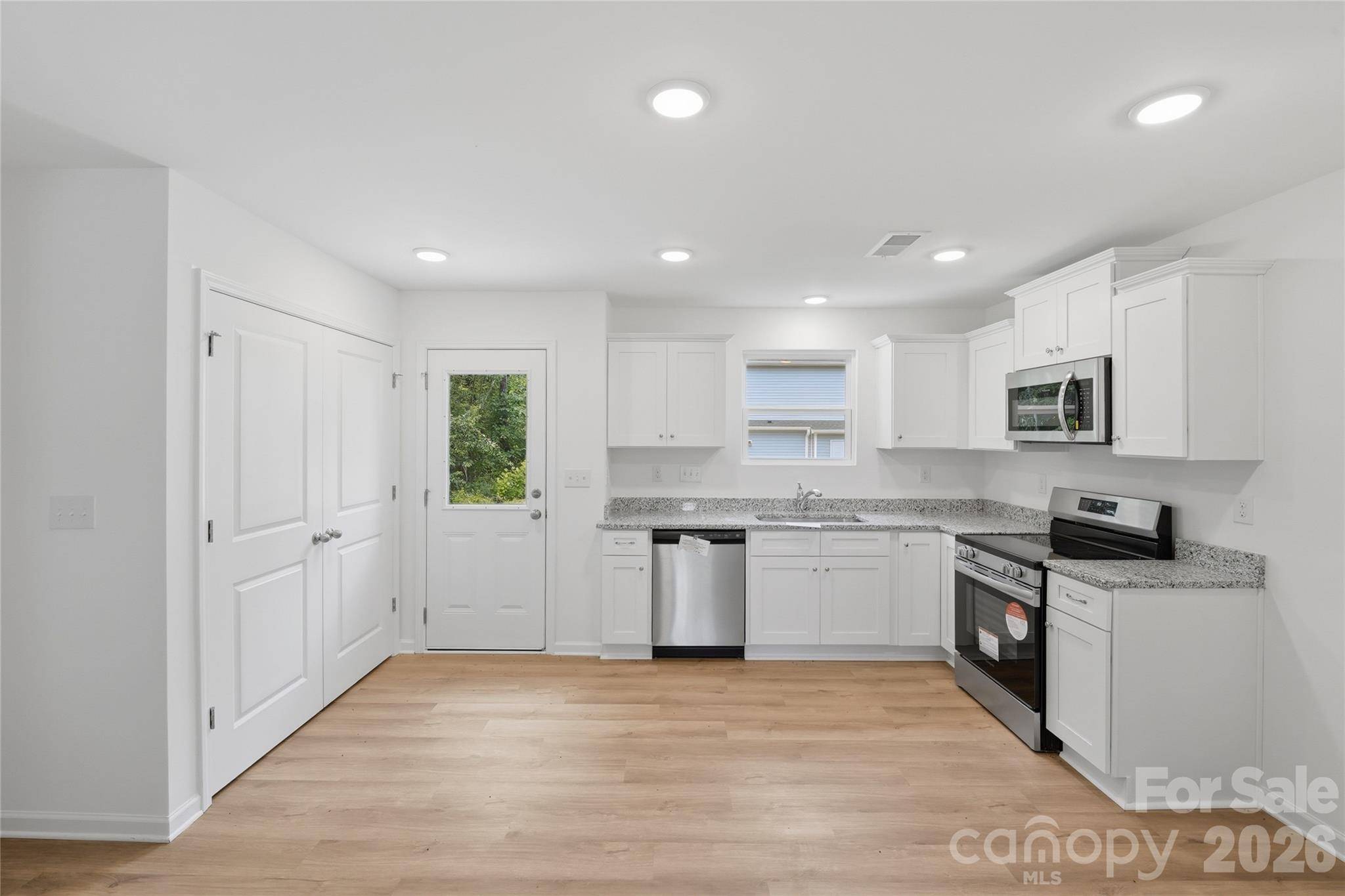 422 Kershaw ST, Lancaster, SC 29720