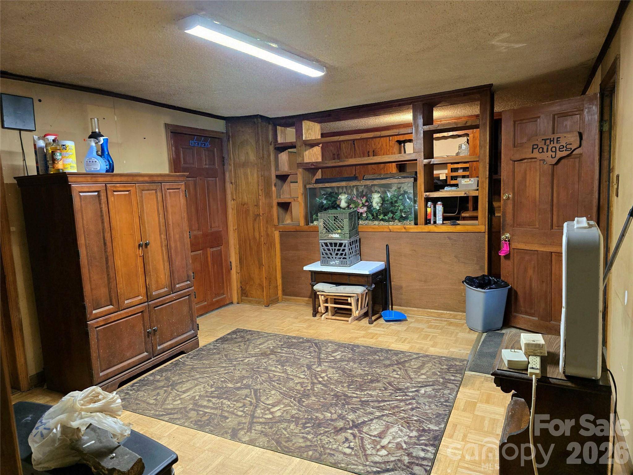 9110 Wilson RD, Hildebran, NC 28637