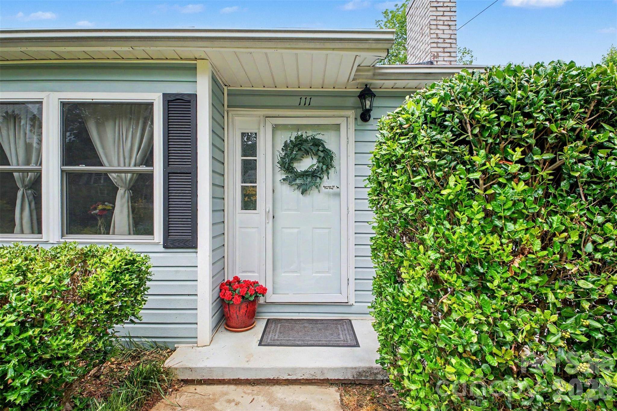 111 Cove AVE, Mount Holly, NC 28120