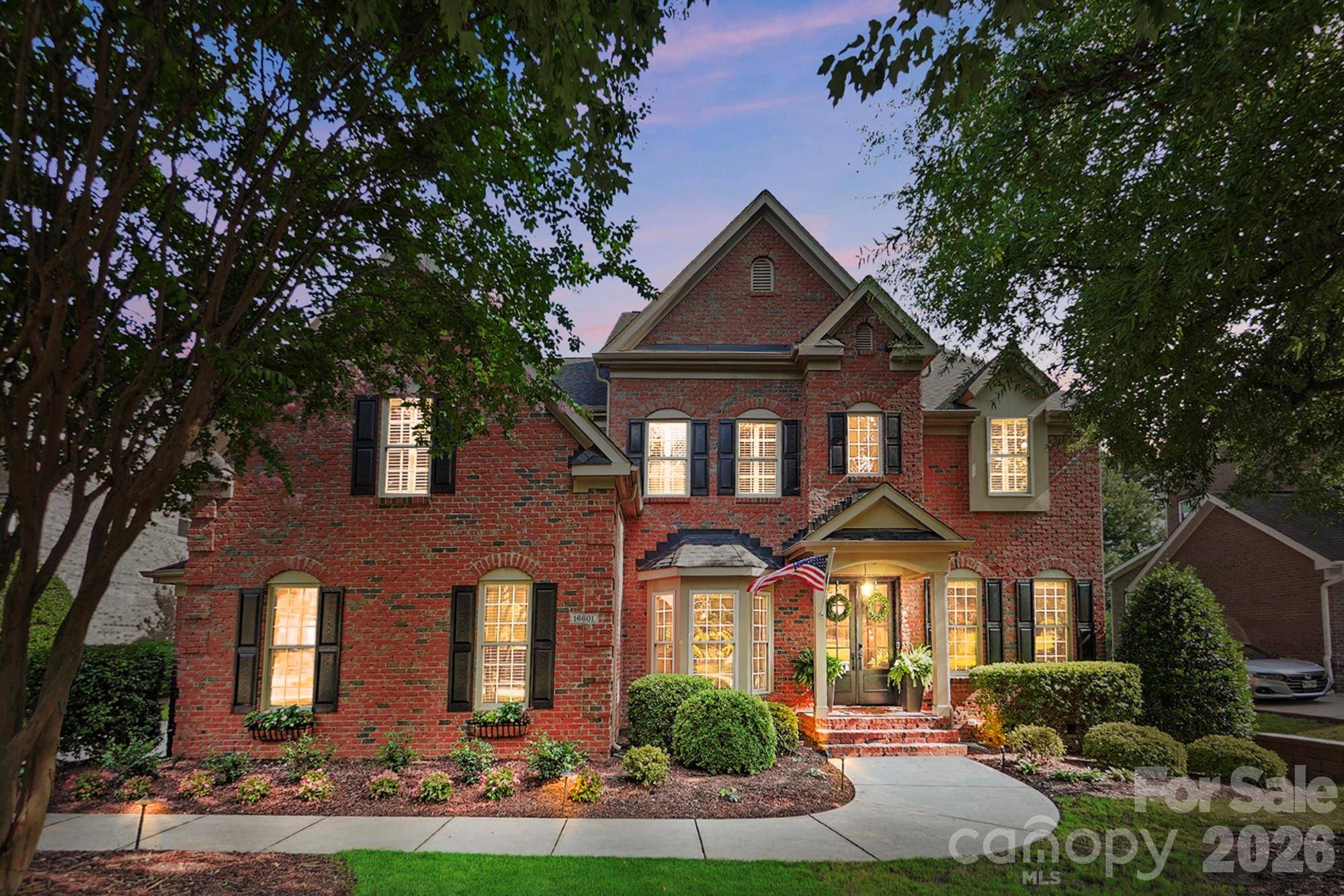 16601 Doves Canyon LN, Charlotte, NC 28278