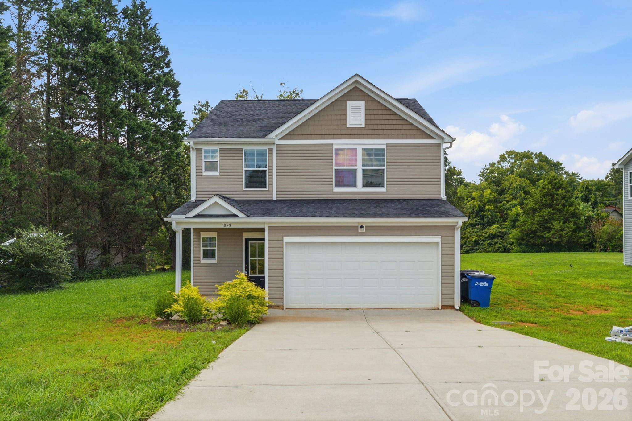 1820 Safriet RD, Statesville, NC 28677