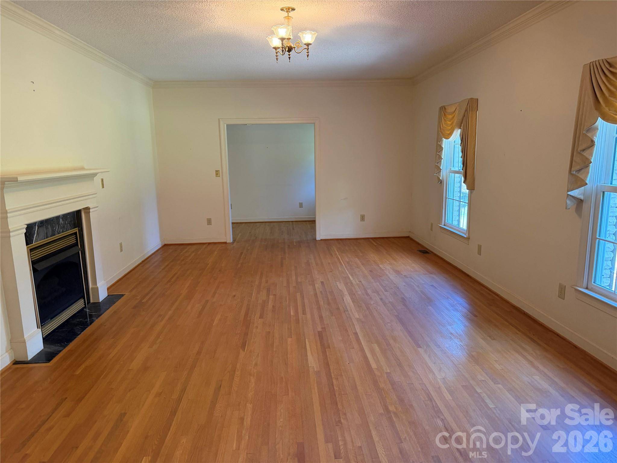 128 Temple LN, Blacksburg, SC 29702