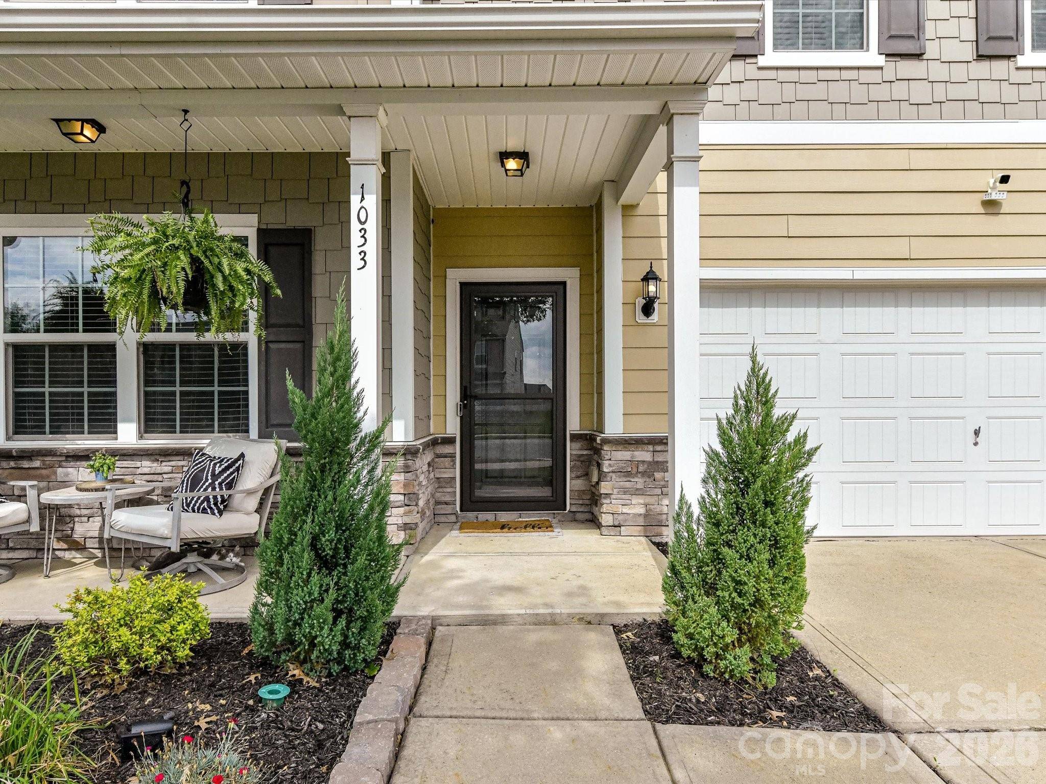 1033 Blue Stream LN, Indian Trail, NC 28079