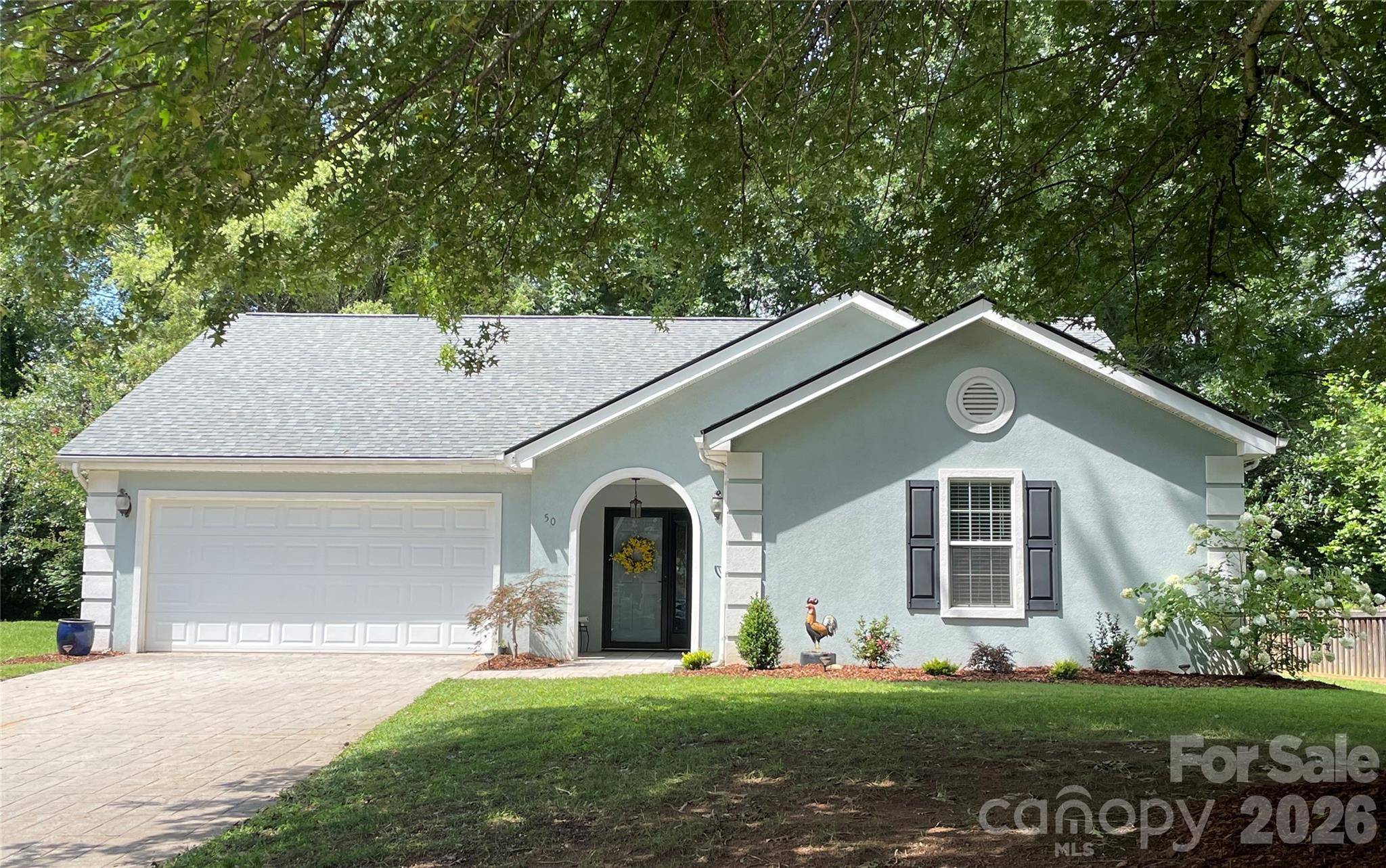 50 Stonebridge DR, Asheville, NC 28805