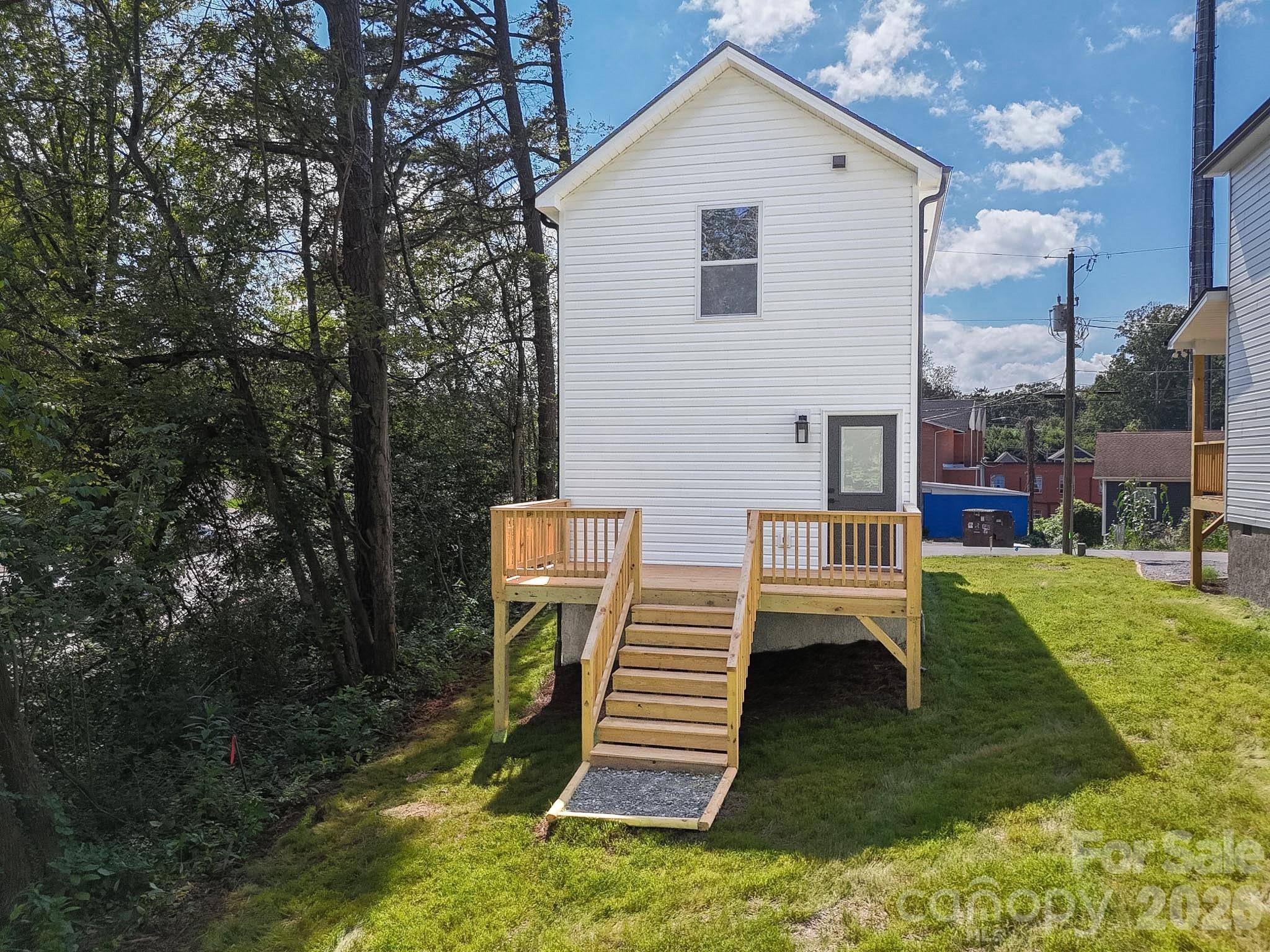 11 Baldwin ST, Asheville, NC 28803