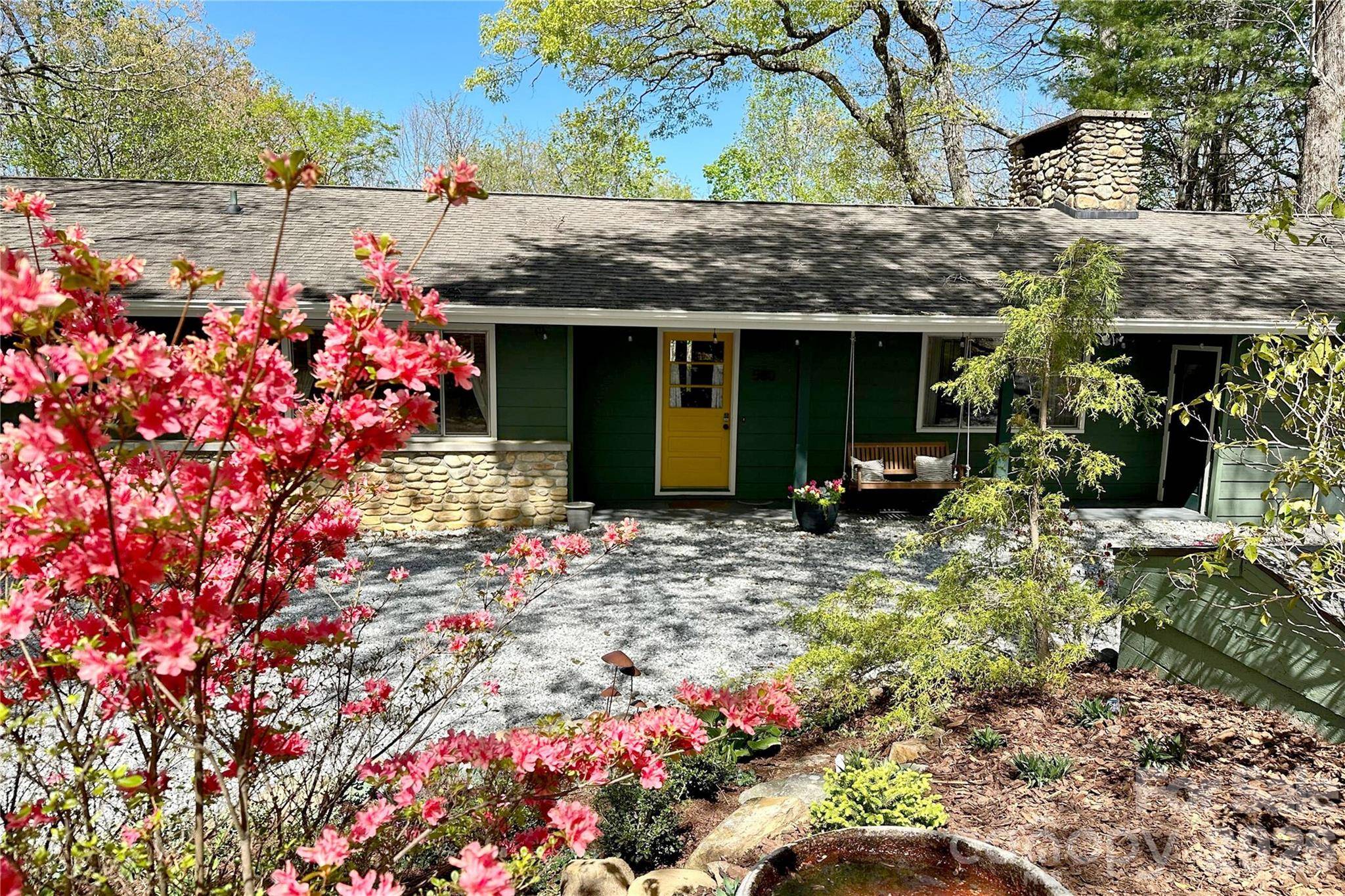 580 Whetstone Gap RD, Lake Toxaway, NC 28747