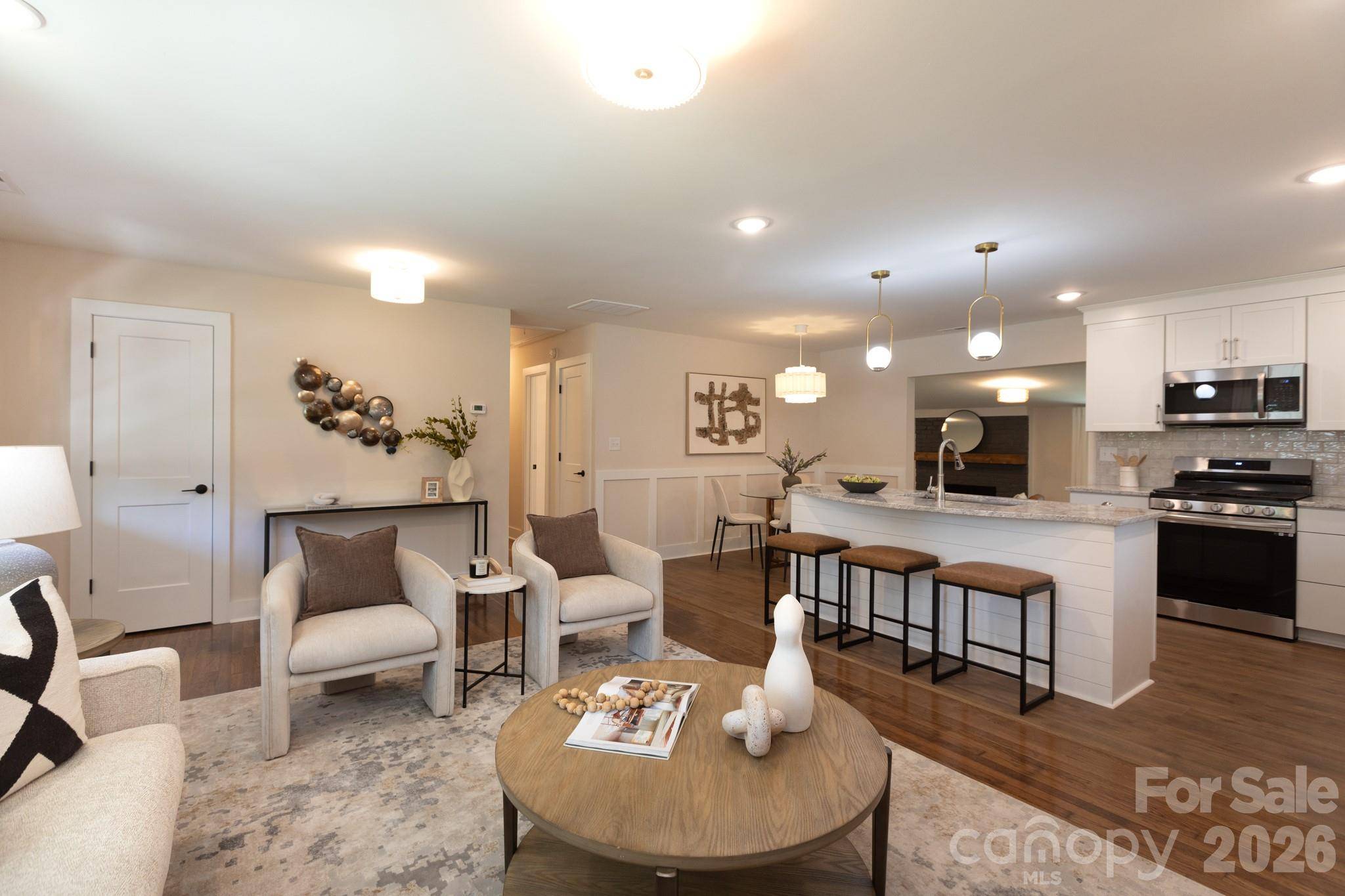 3721 Bankston PL, Charlotte, NC 28215