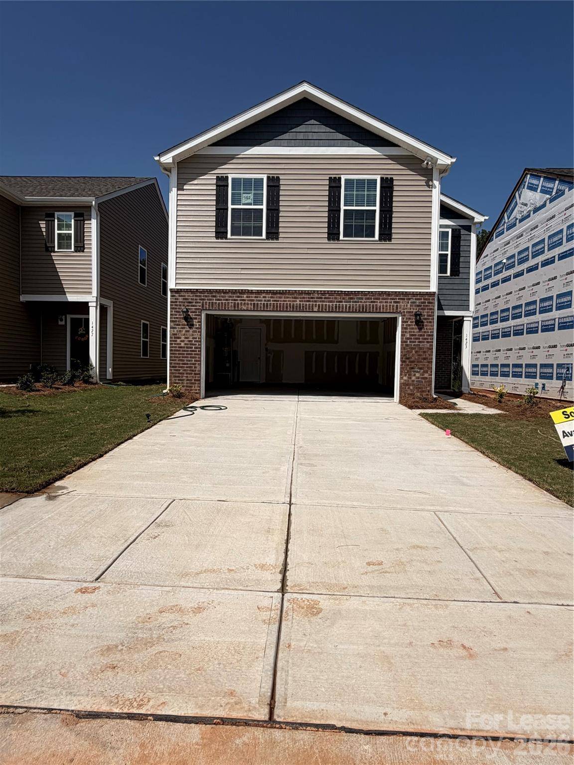1423 Mammoth RD, Hickory, NC 28692