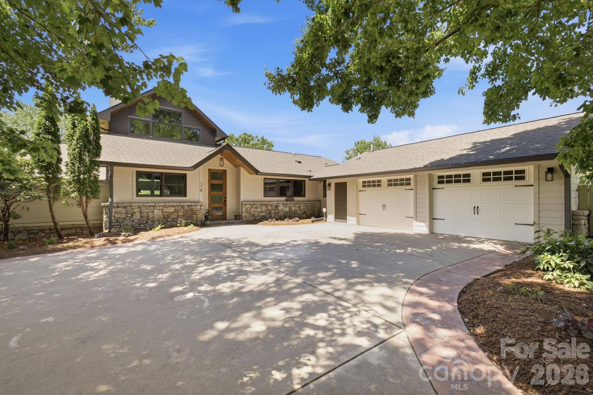 114 Cane Creek Ranch DR, Fletcher, NC 28732