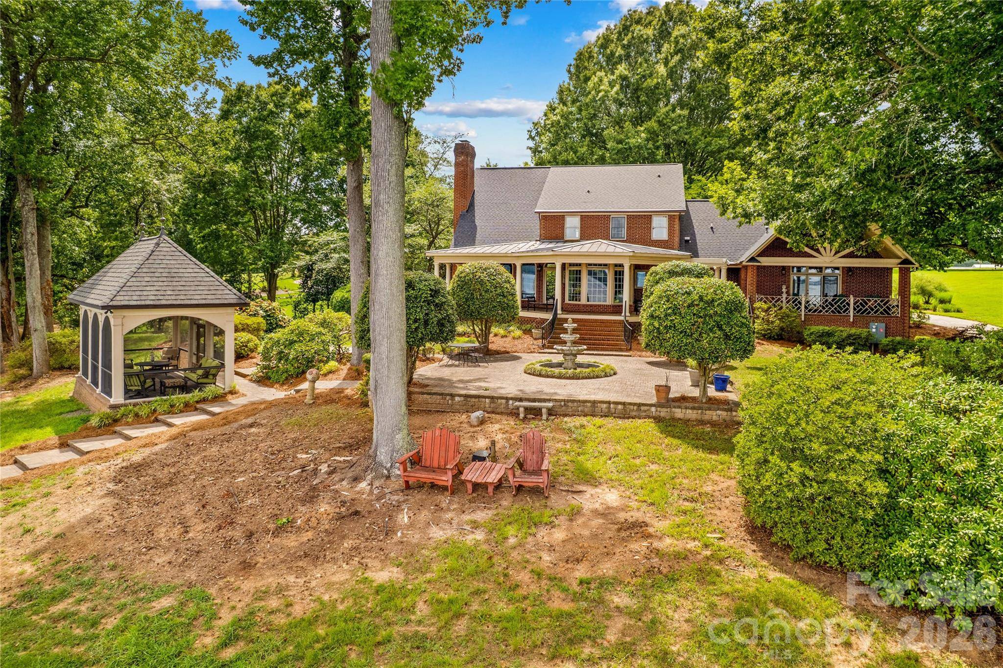 810 Fox Hollow LN, Salisbury, NC 28146