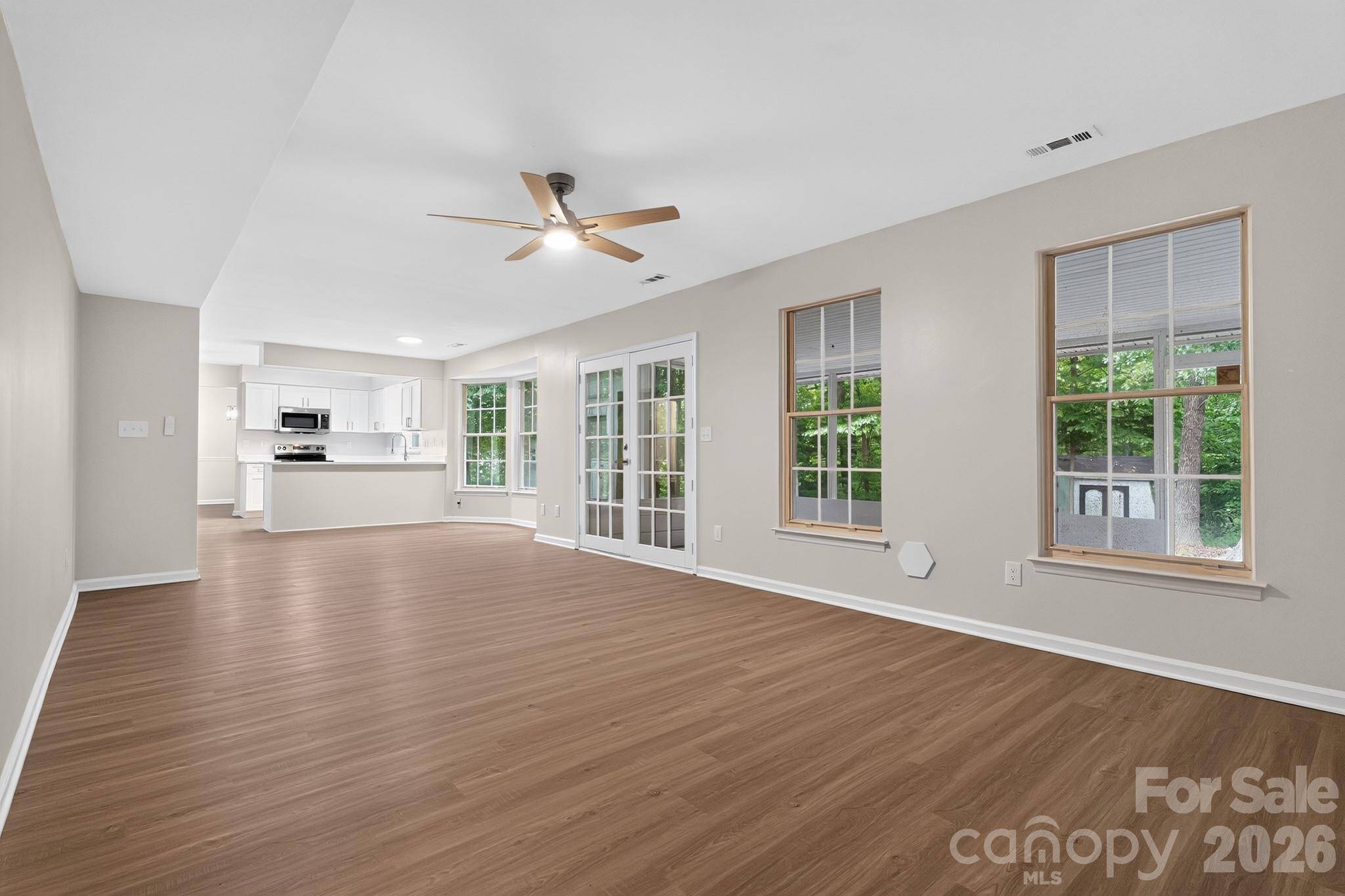 10304 Shady Rest LN, Charlotte, NC 28214