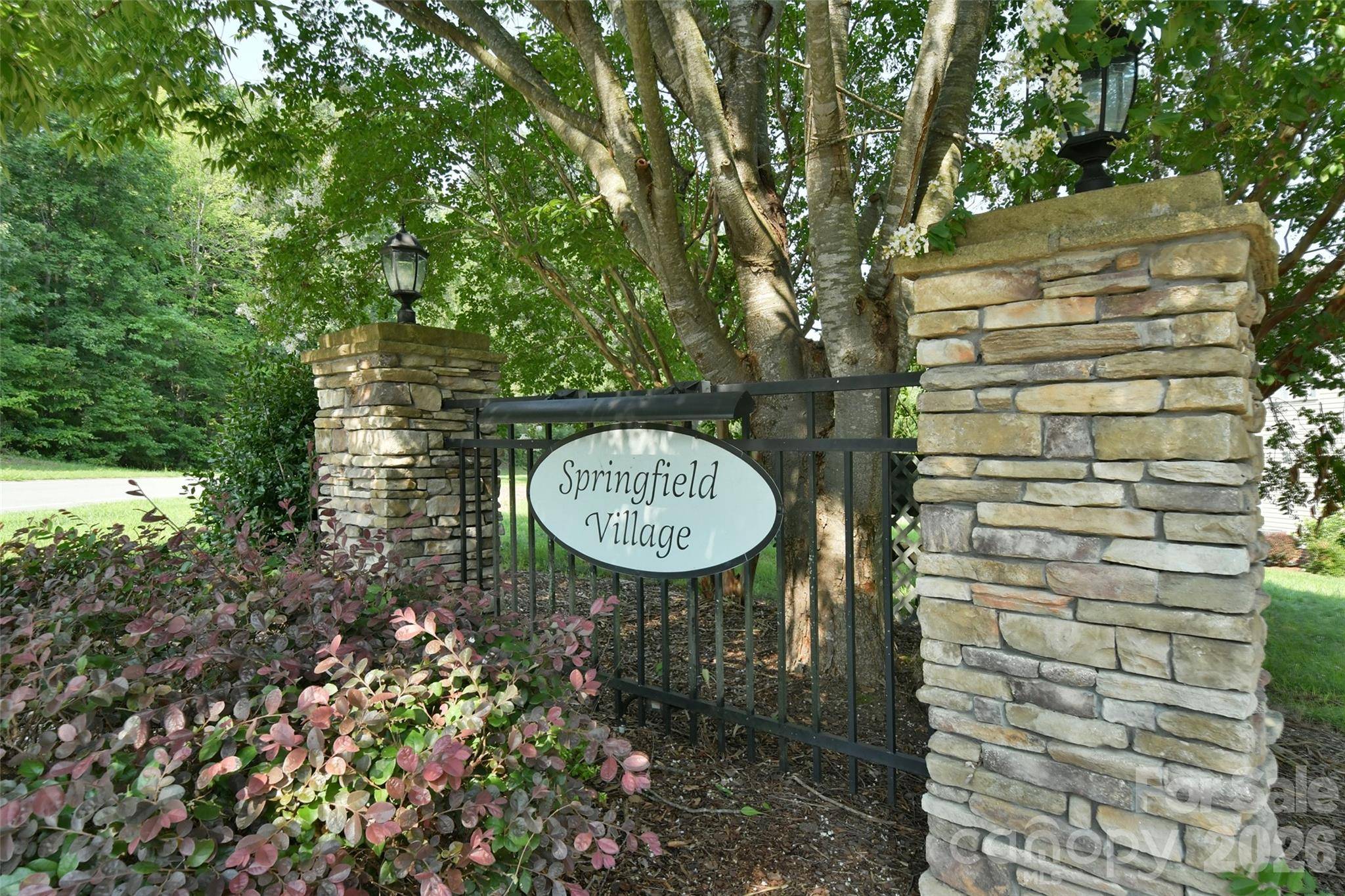2525 Brook Stone DR, Clemmons, NC 27012
