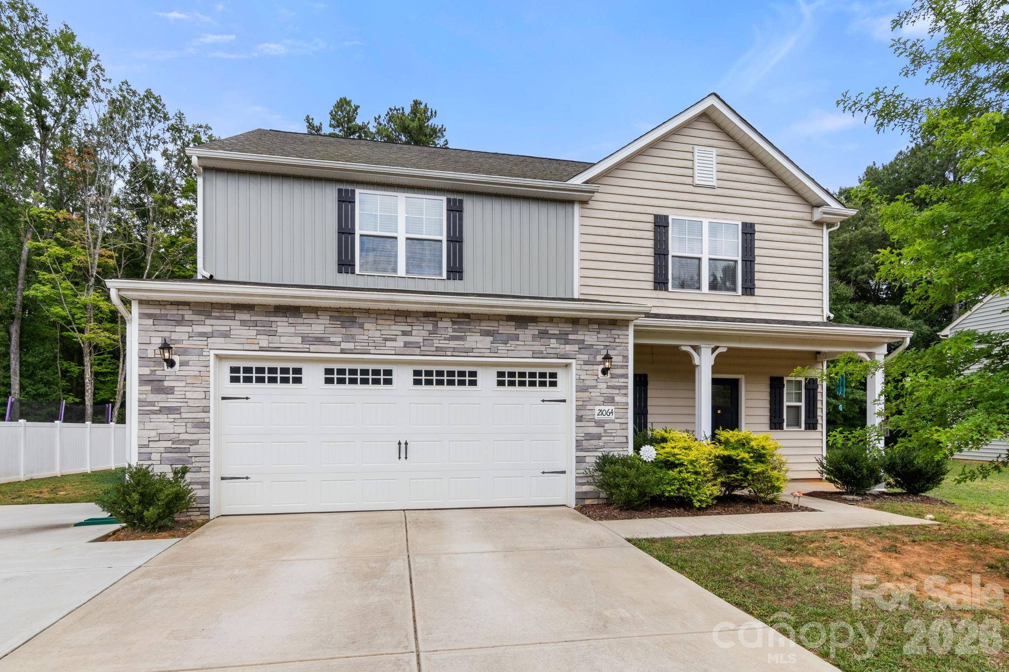 21064 Nannie Potts LN, Cornelius, NC 28031