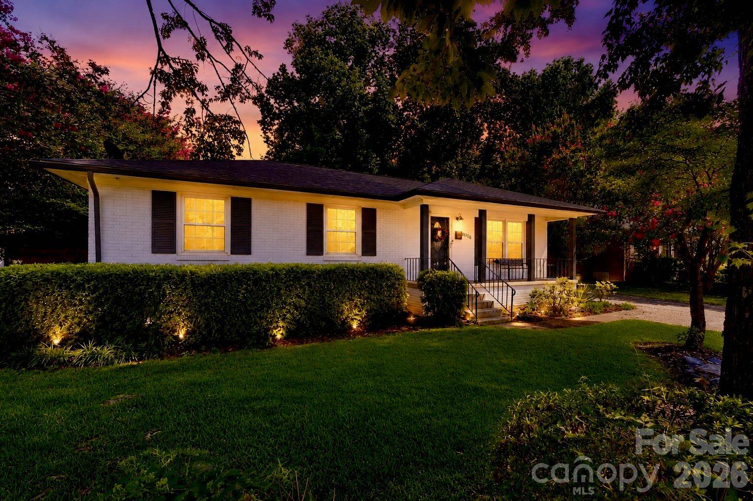 4116 Tipperary PL, Charlotte, NC 28215