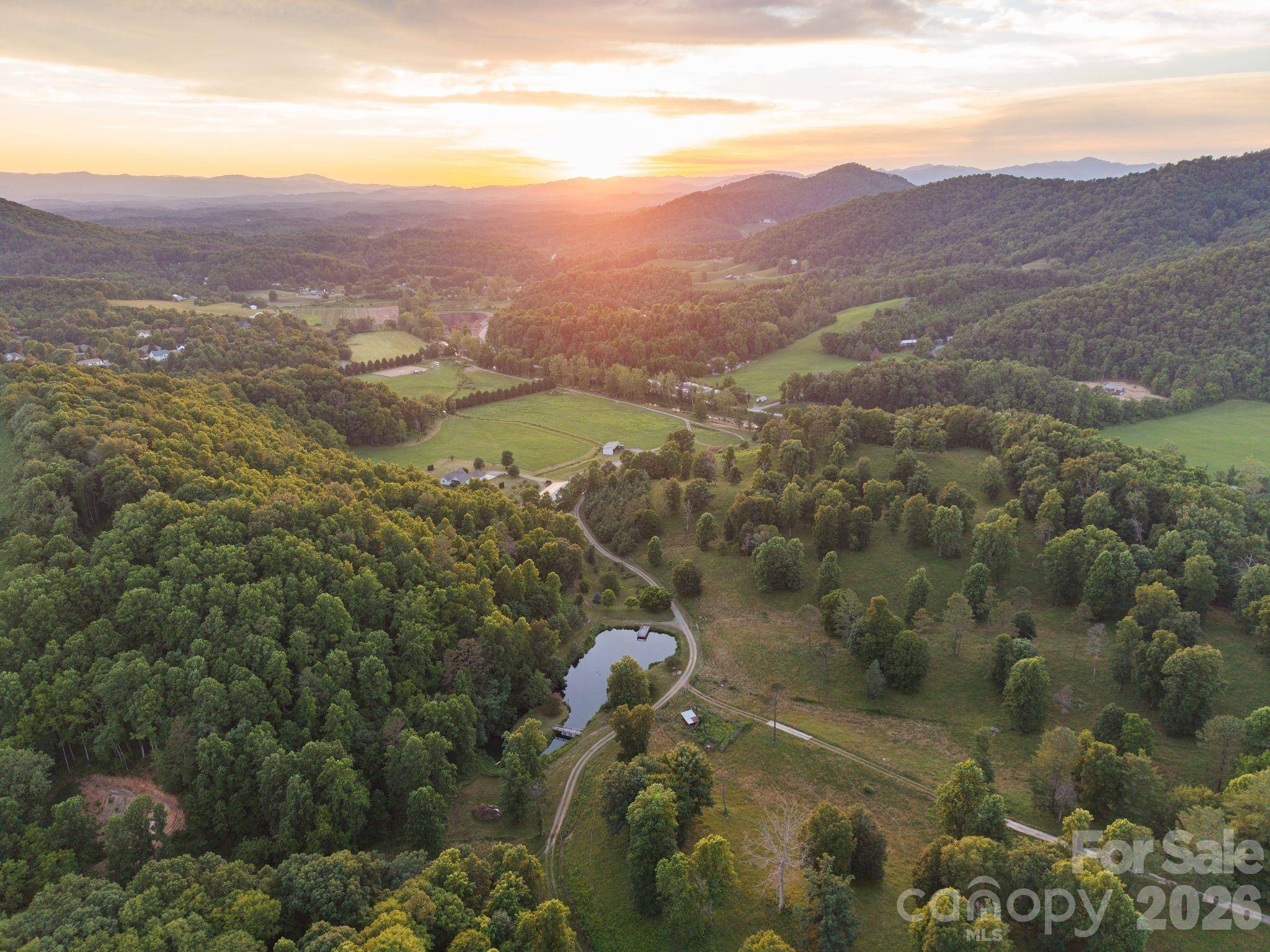 1372 & 1370 Barnardsville HWY, Barnardsville, NC 28709