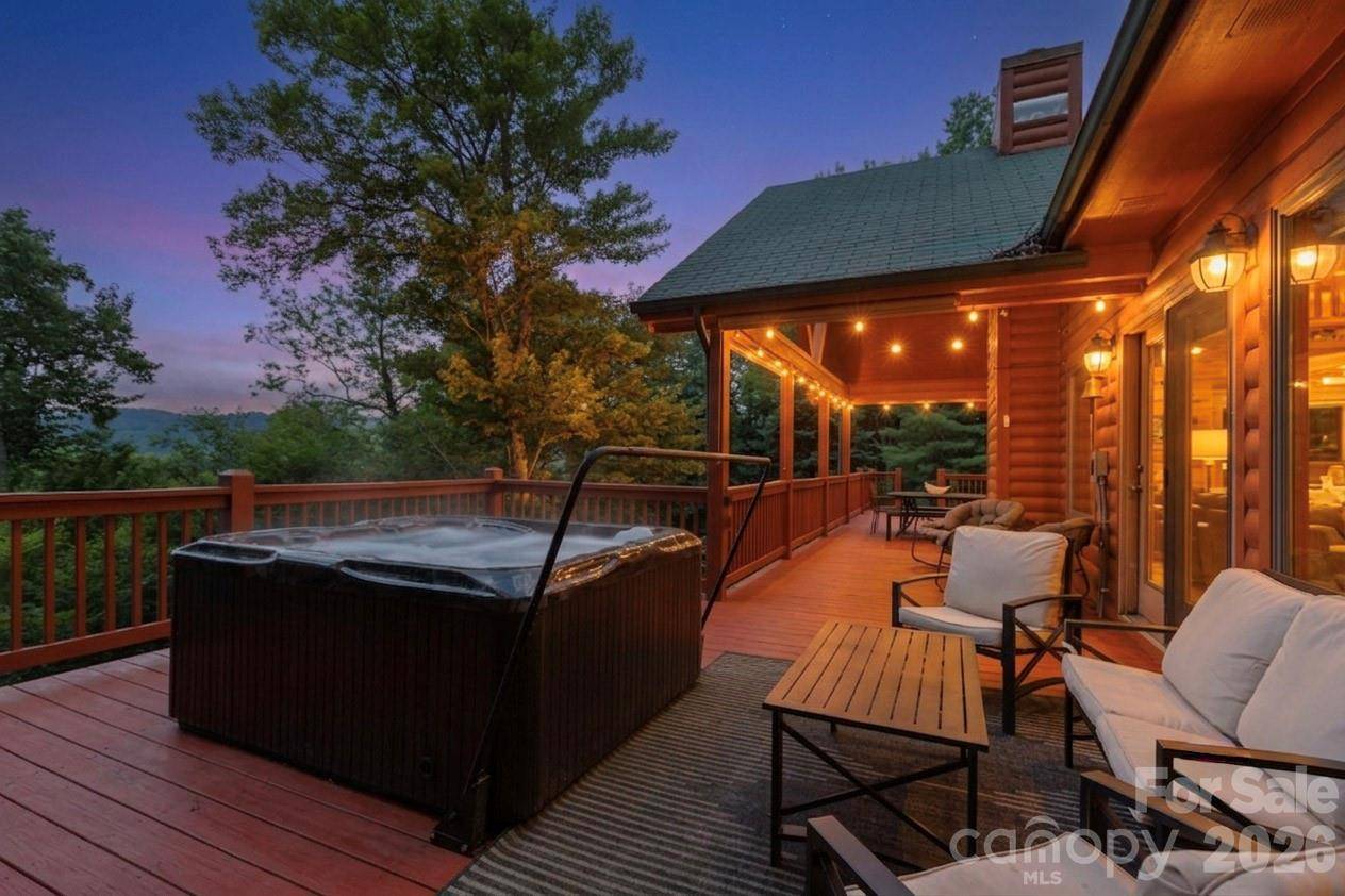 3182 El Miner DR, Mars Hill, NC 28754
