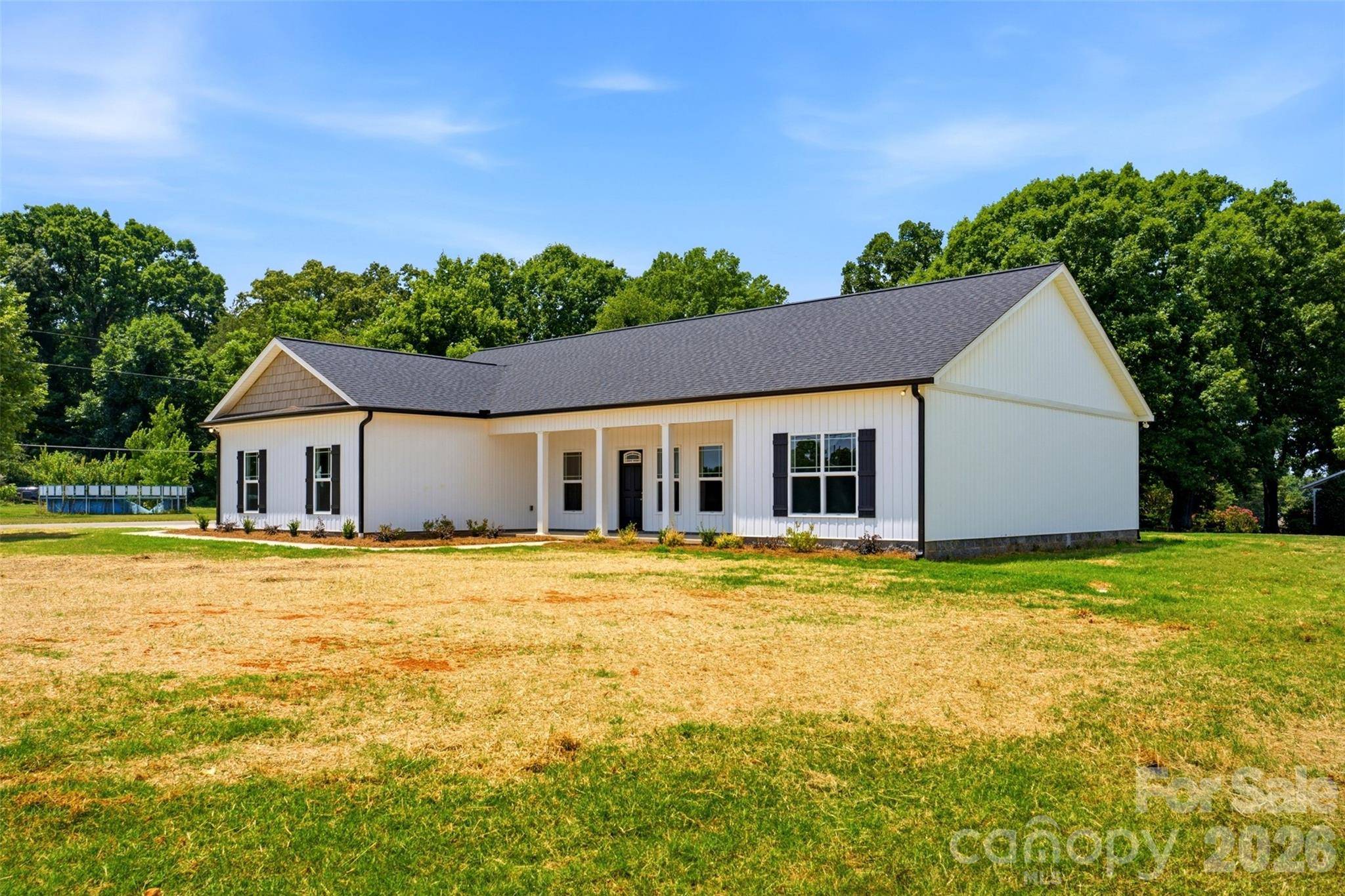 4489 Taylorsville Hwy HWY, Statesville, NC 28677