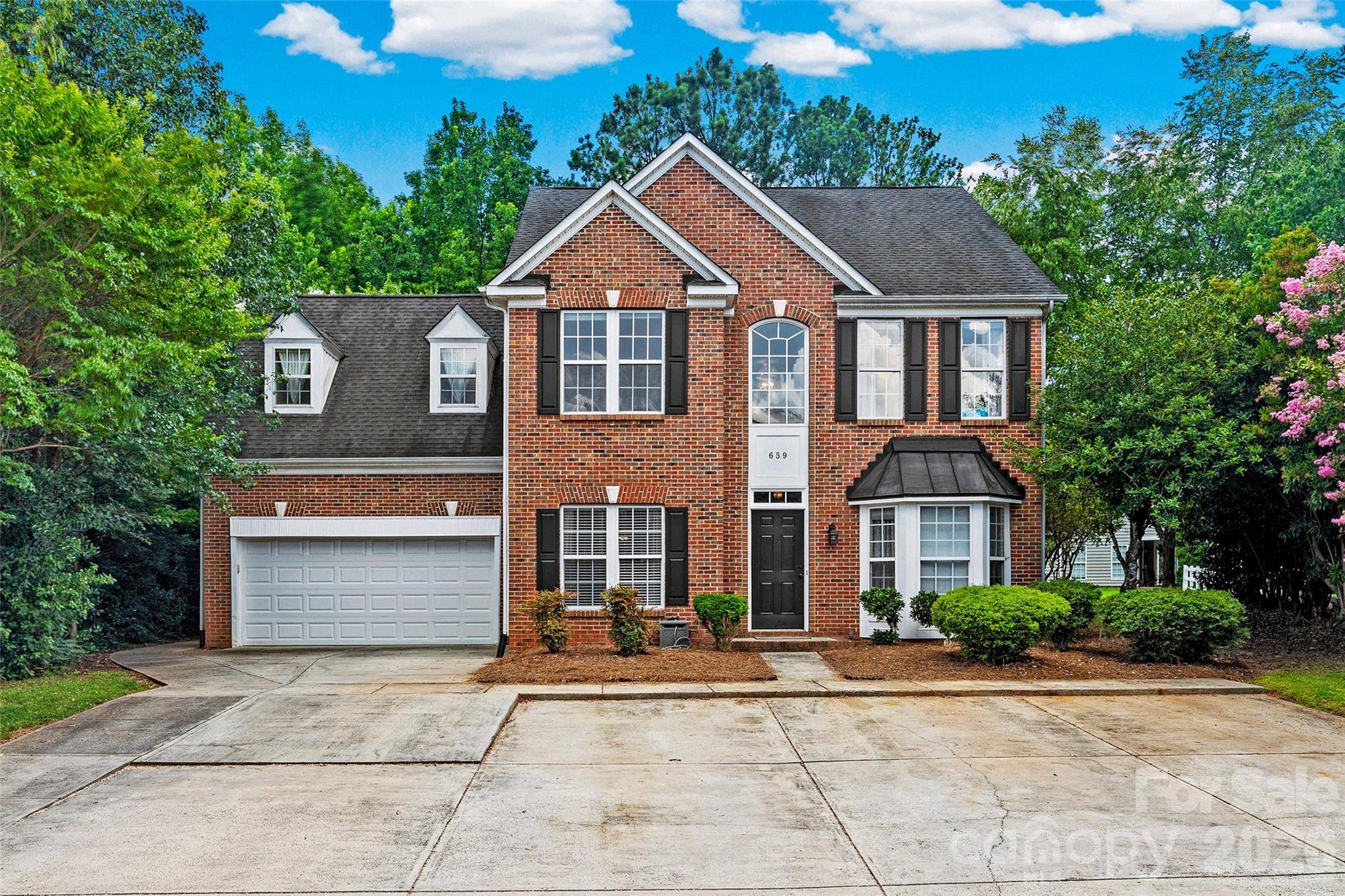 659 E Cheval DR, Fort Mill, SC 29708