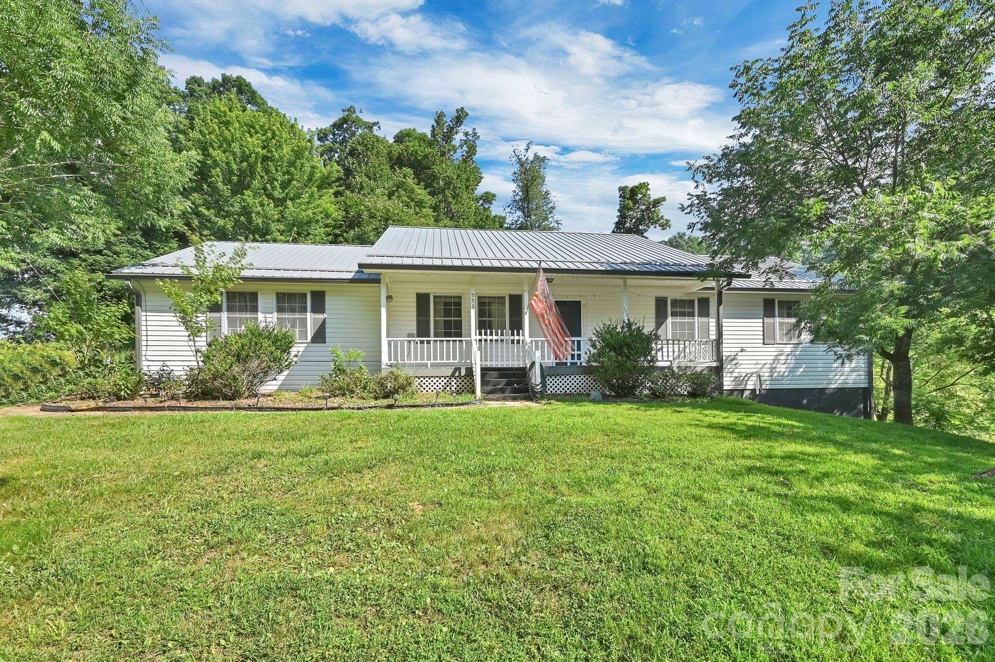 553 Morgan Branch RD, Marshall, NC 28753