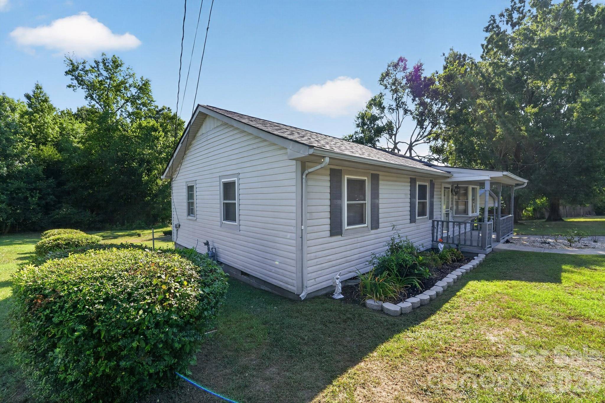 2578 Simpson RD E, Burlington, NC 27217