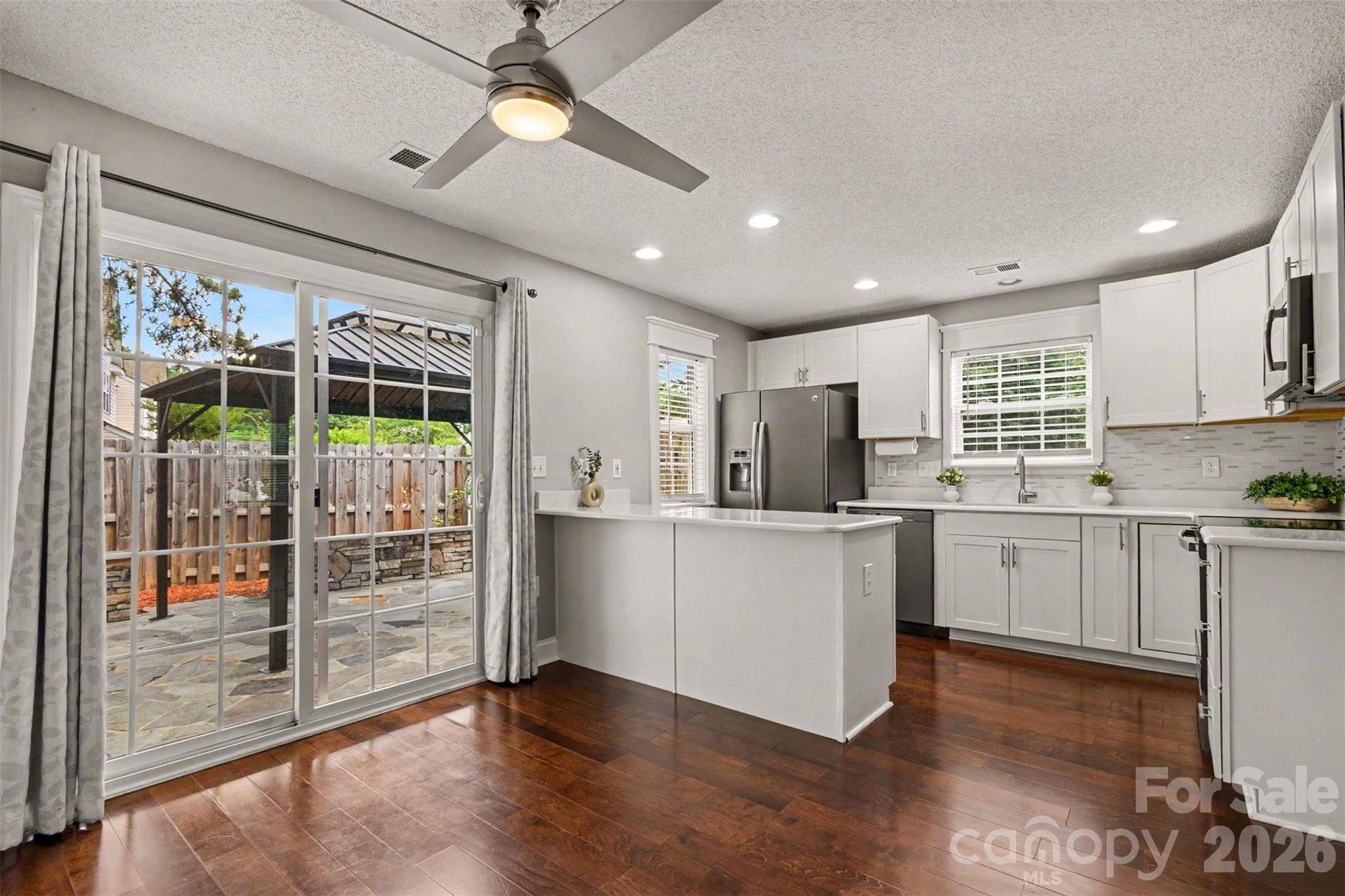 12683 Bluestem LN, Charlotte, NC 28277