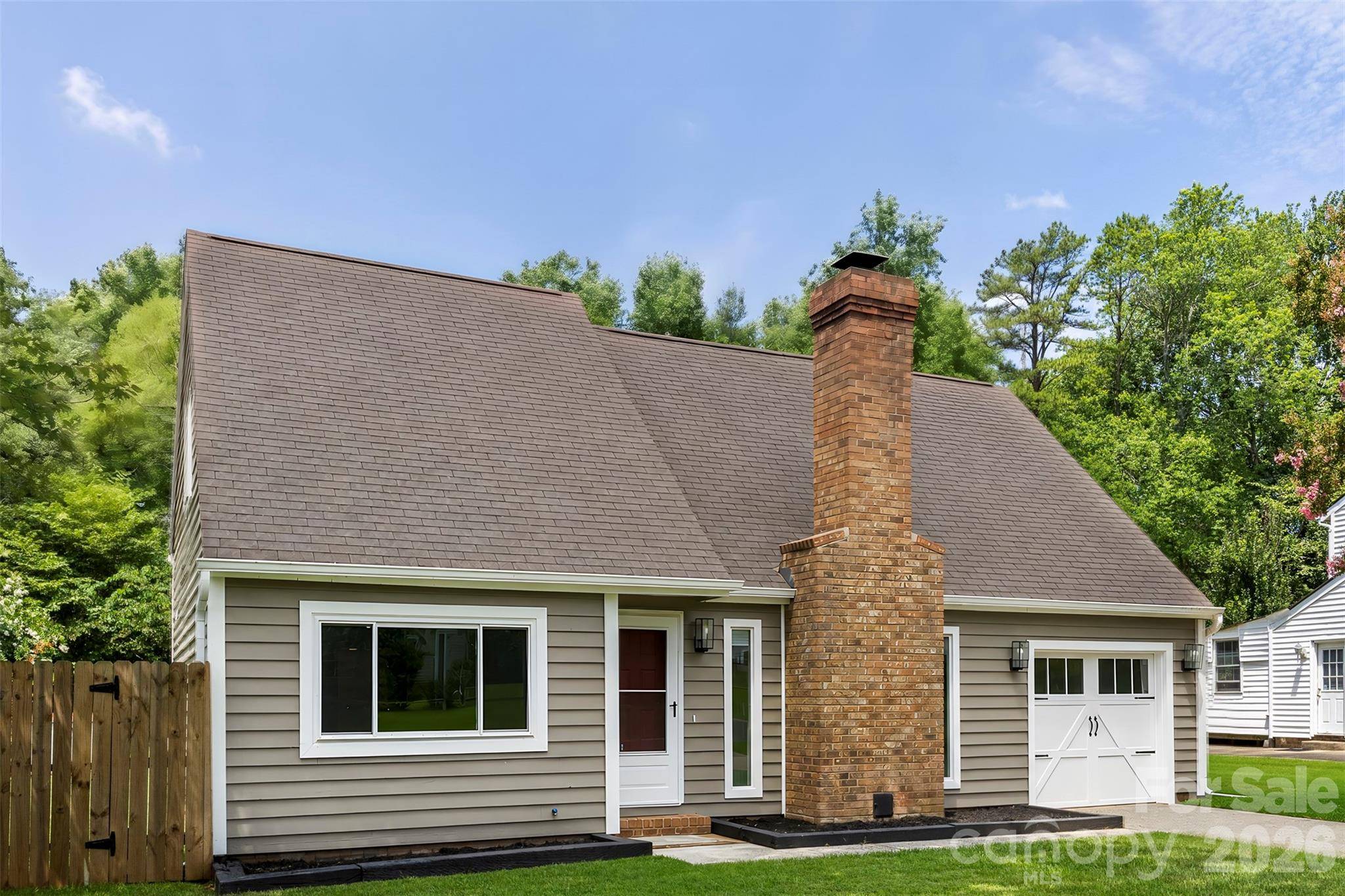 6719 Montezuma TRL, Charlotte, NC 28227