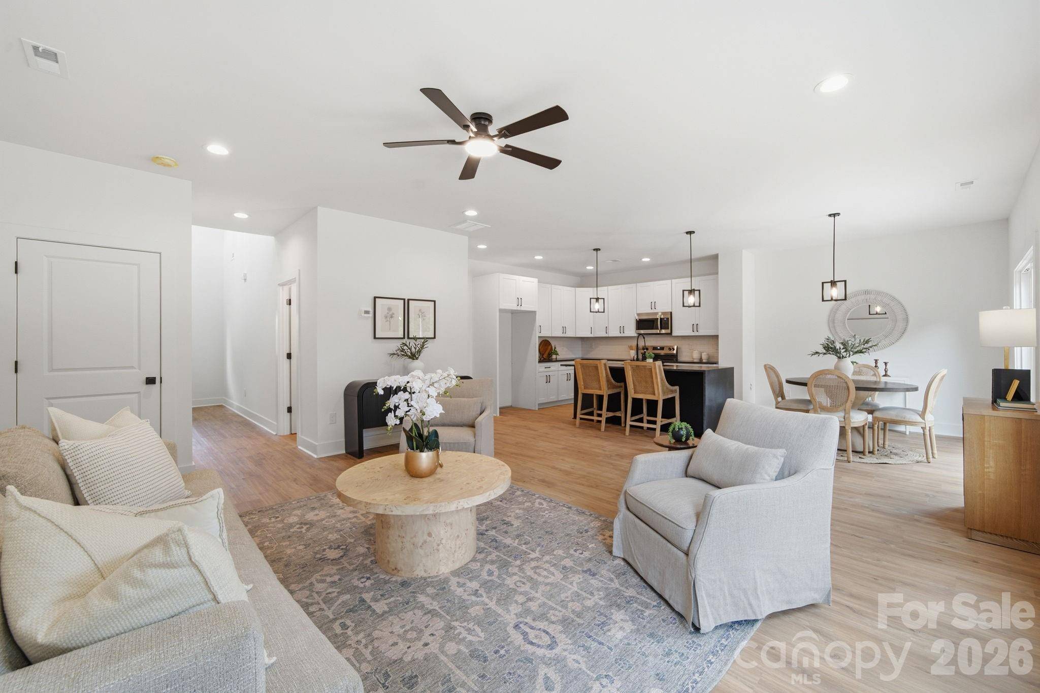 1735 Byrum ST, Charlotte, NC 28216