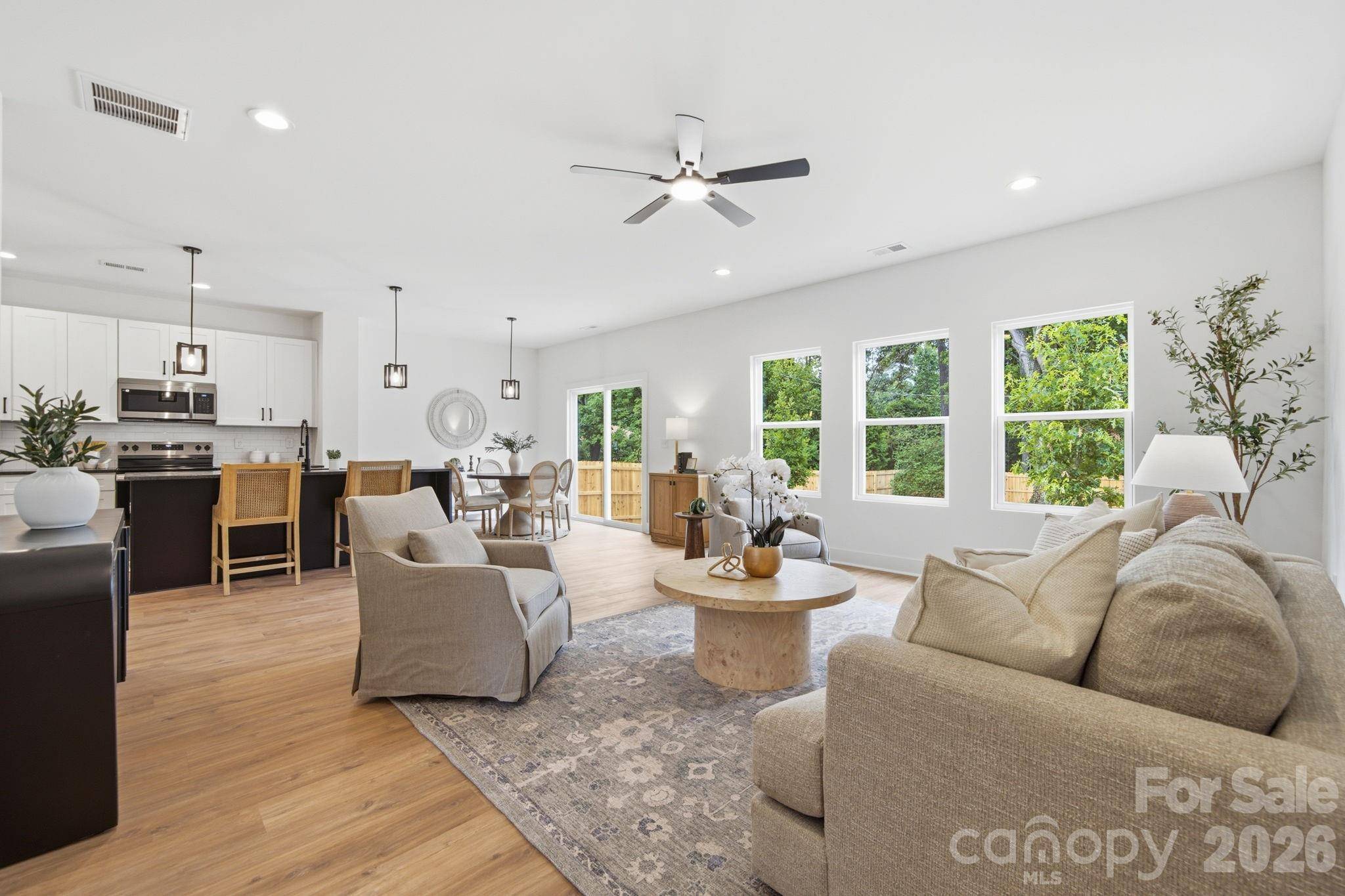 1735 Byrum ST, Charlotte, NC 28216