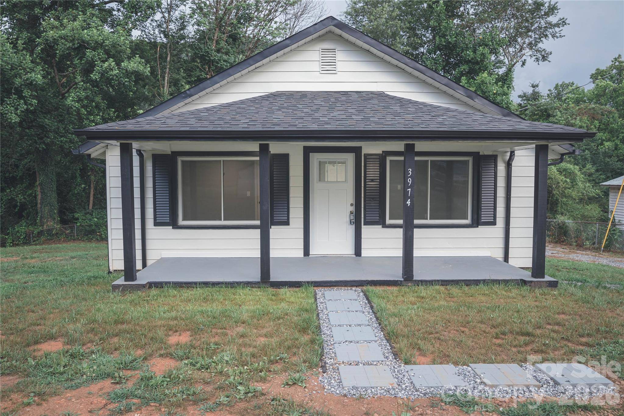 3974 Zero Mull RD, Morganton, NC 28655