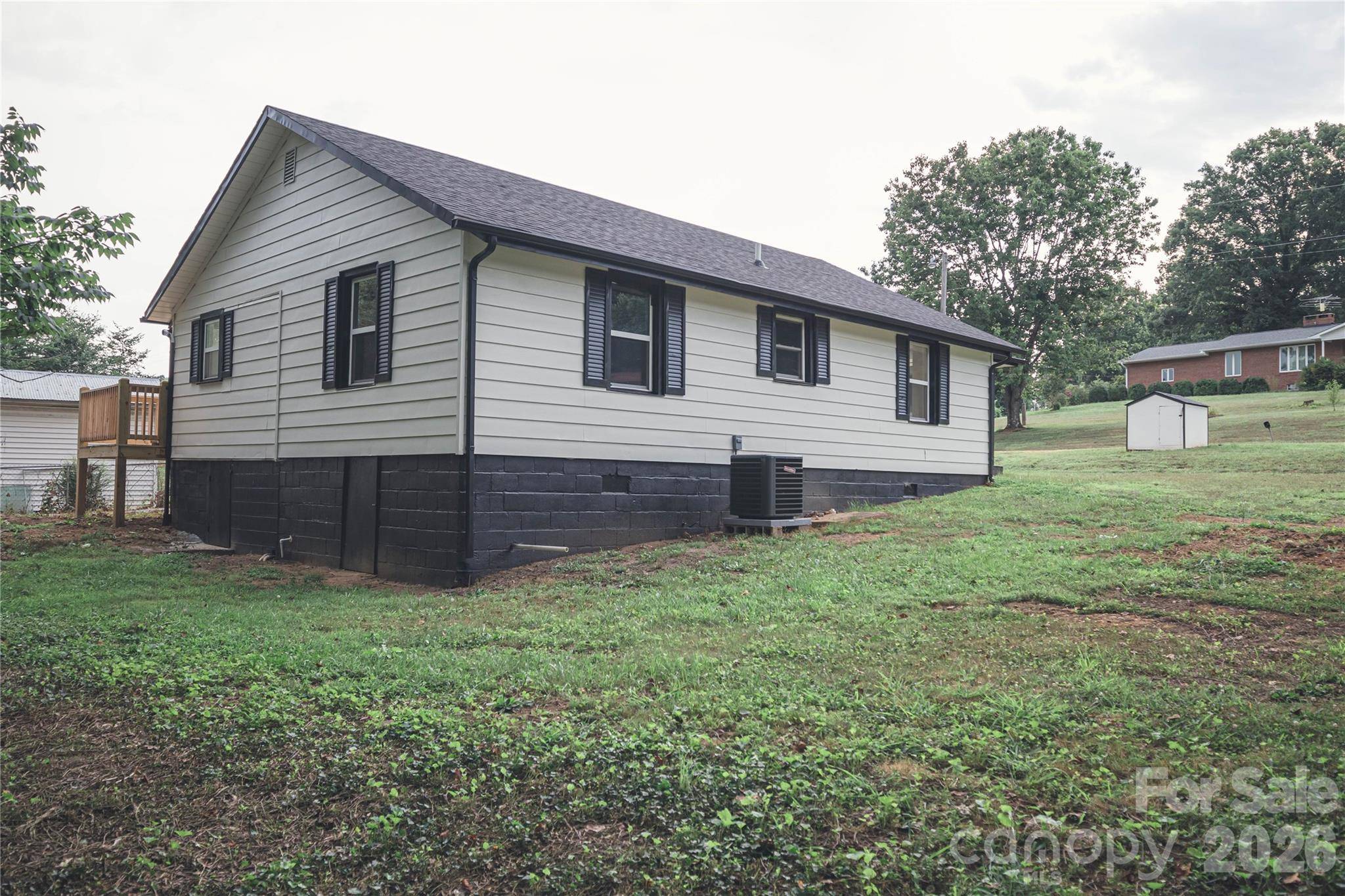 3974 Zero Mull RD, Morganton, NC 28655