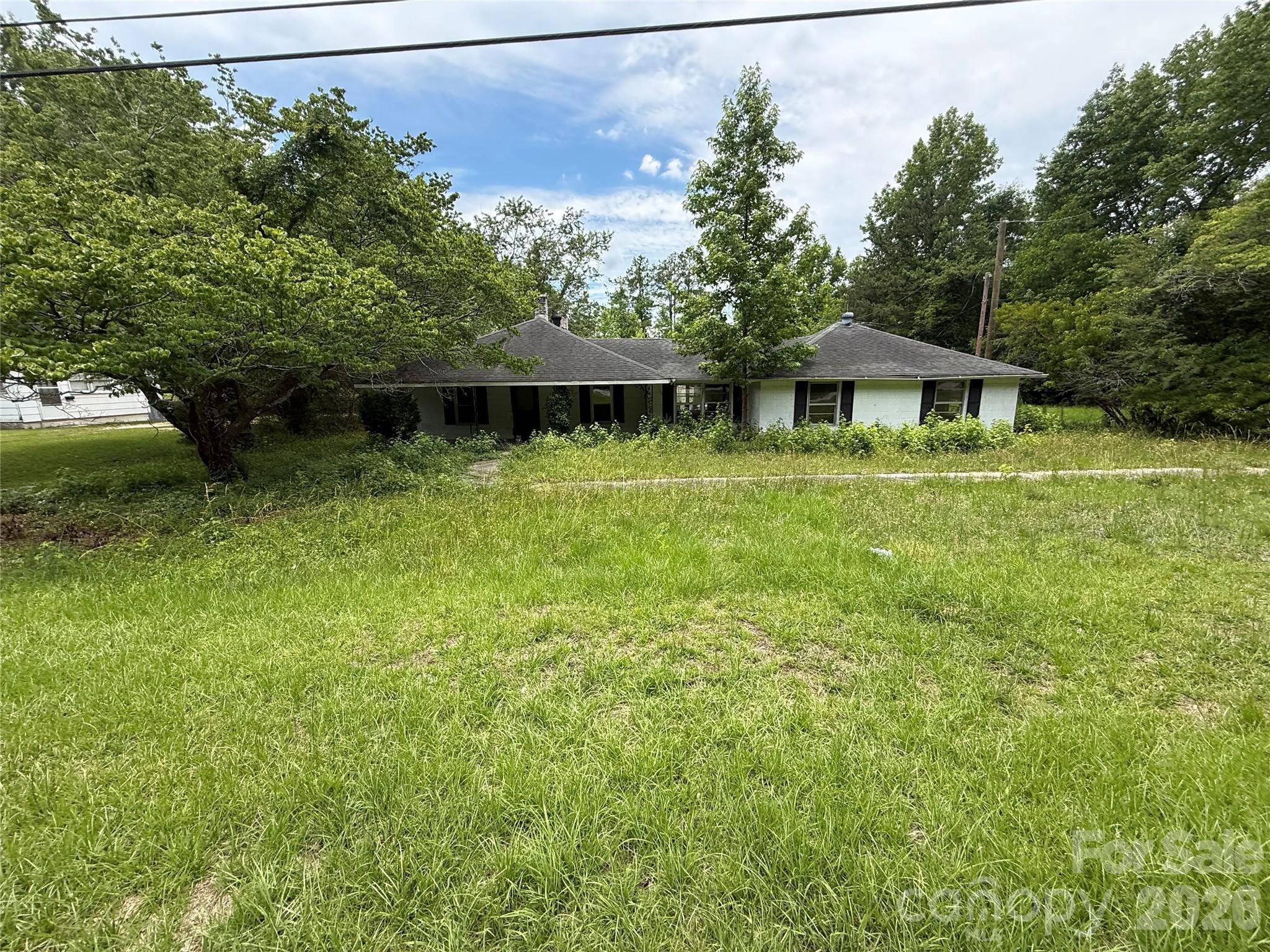 6542 Highway 341 HWY, Kershaw, SC 29067
