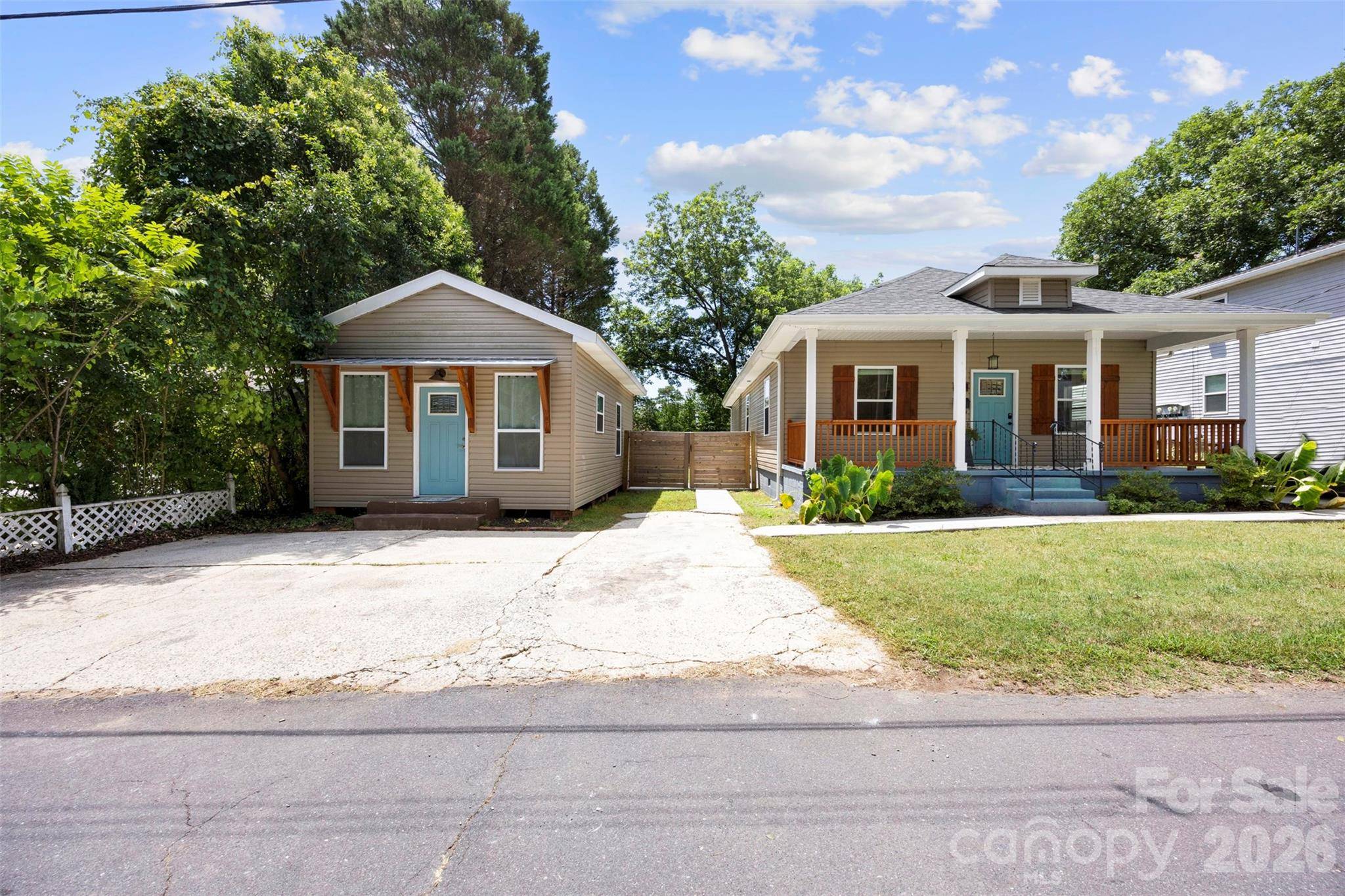904 Laye ST, Belmont, NC 28012