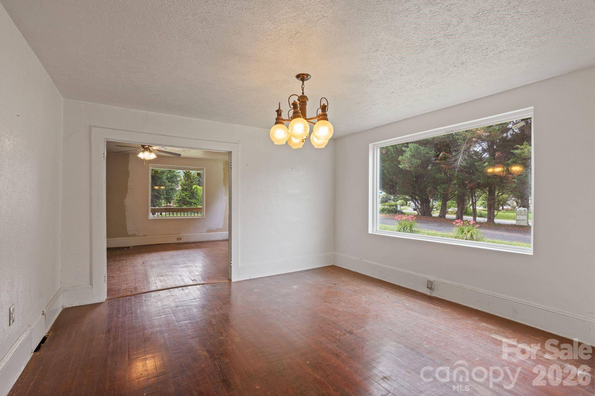 1434 S Main ST, Waynesville, NC 28786