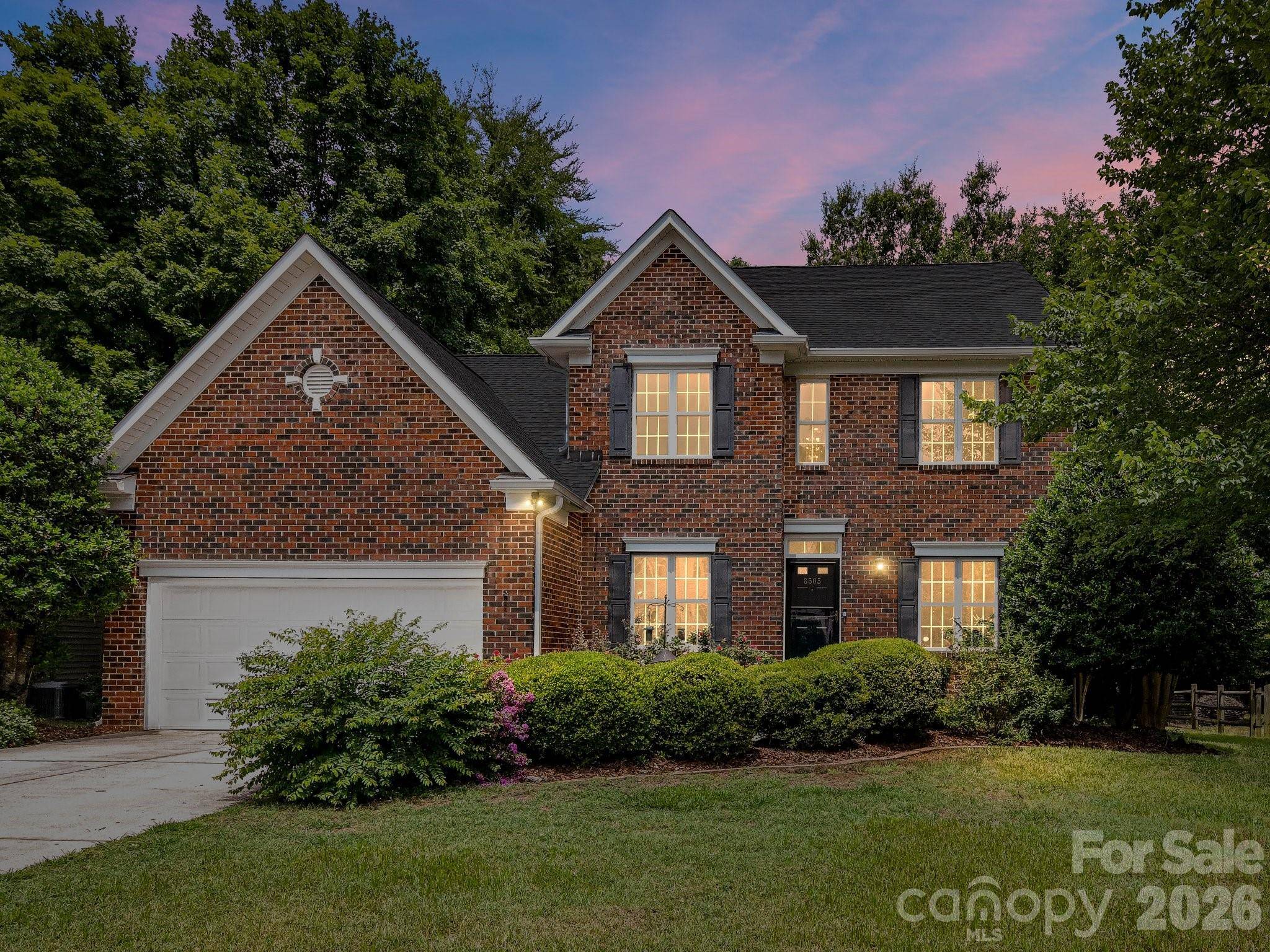 8505 Tintinhull LN, Waxhaw, NC 28173