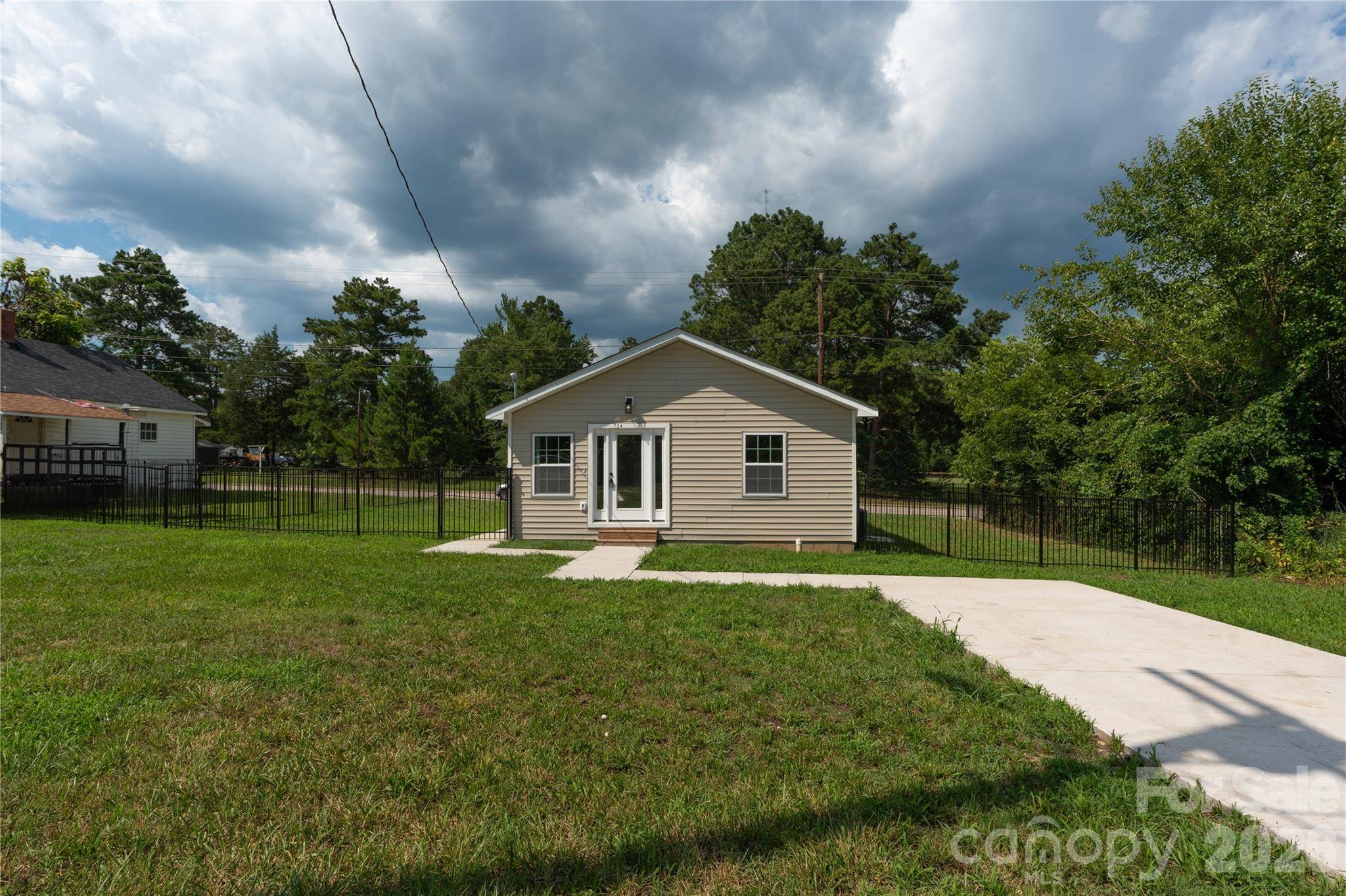 724 Webber AVE, Chester, SC 29706