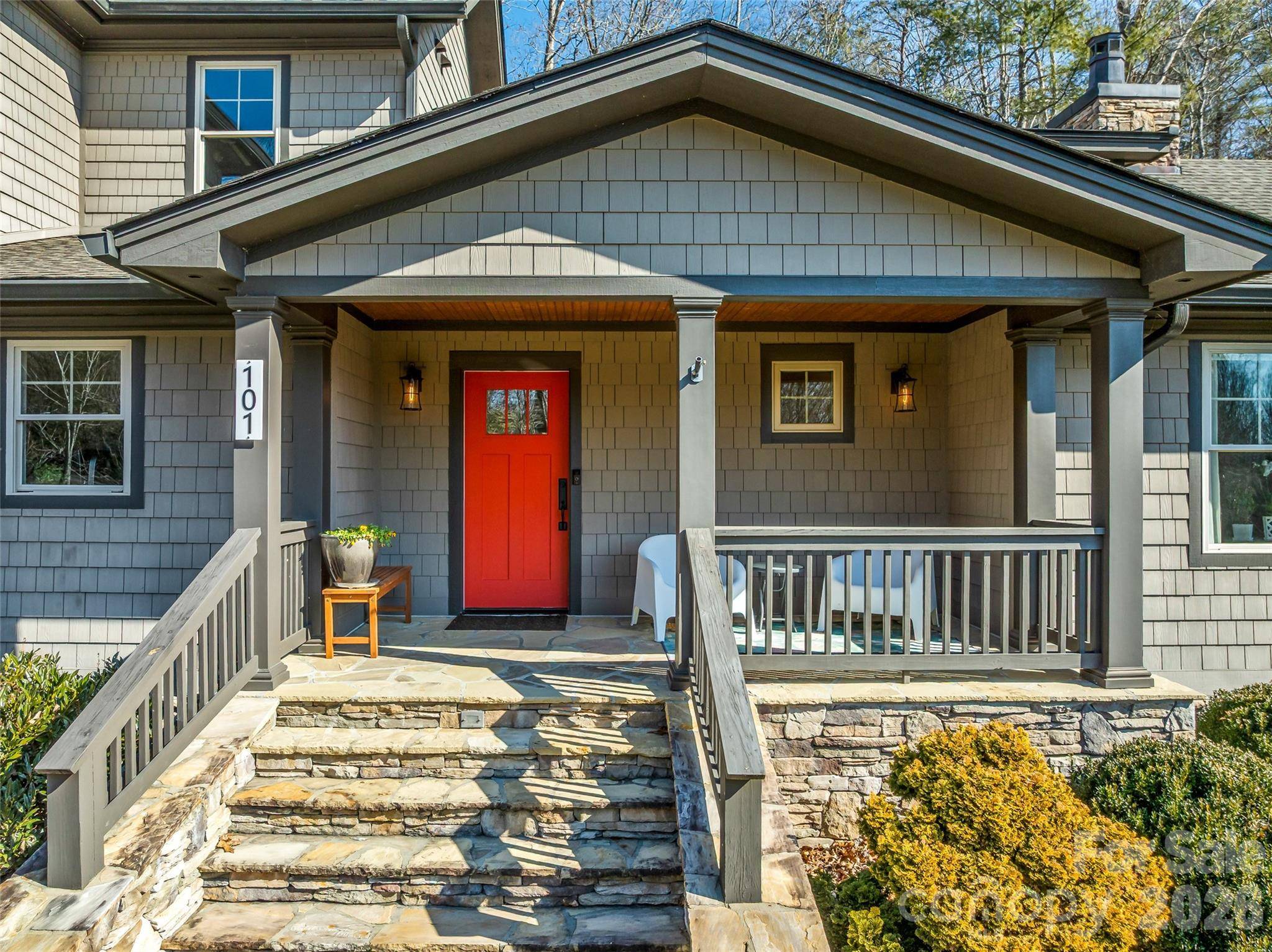 101 Glen Trillium DR, Fletcher, NC 28732