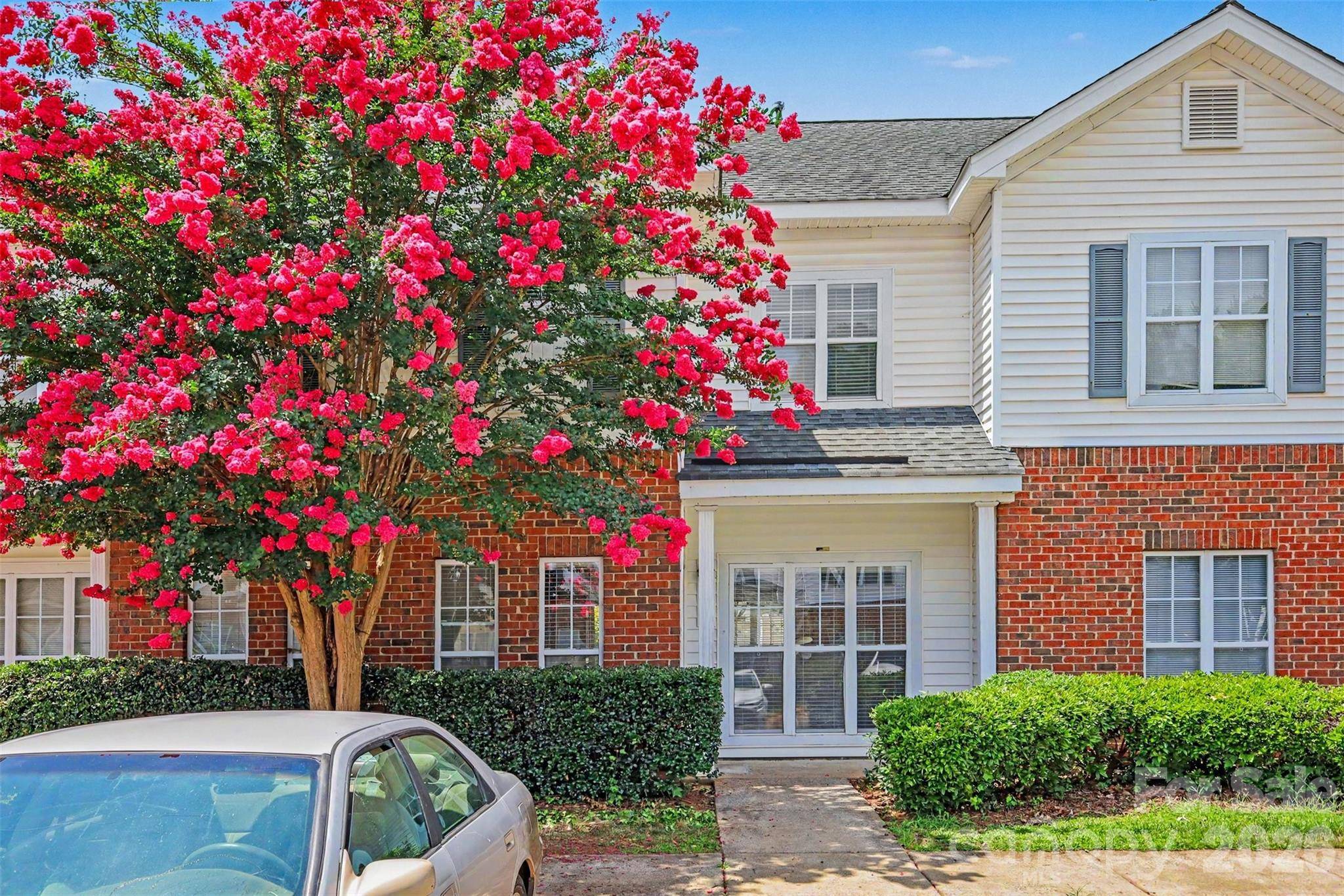 6414 Mallard View LN, Charlotte, NC 28269