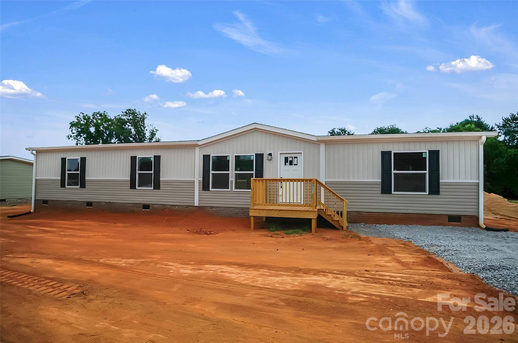 803 Eagle View LN, Lawndale, NC 28090