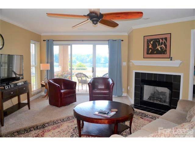 1313 Torrence CIR, Davidson, NC 28036