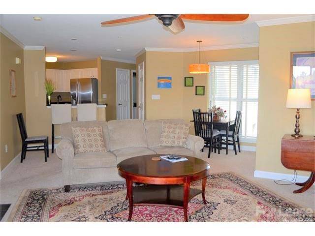 1313 Torrence CIR, Davidson, NC 28036