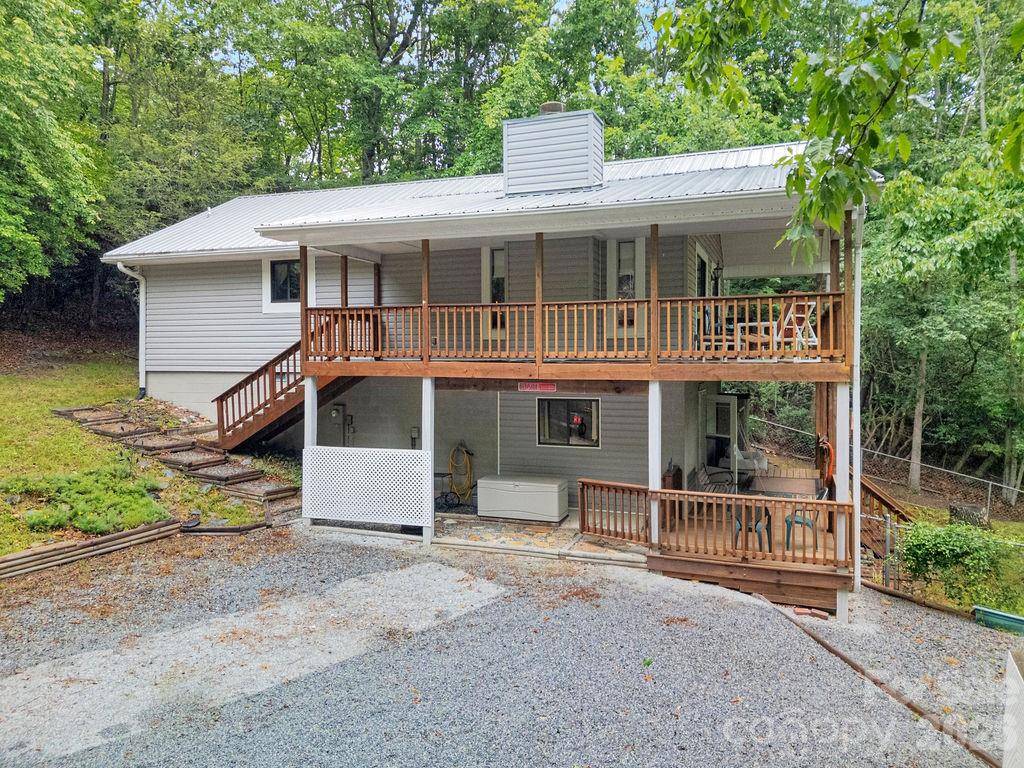 108 Easy ST, Cedar Mountain, NC 28718