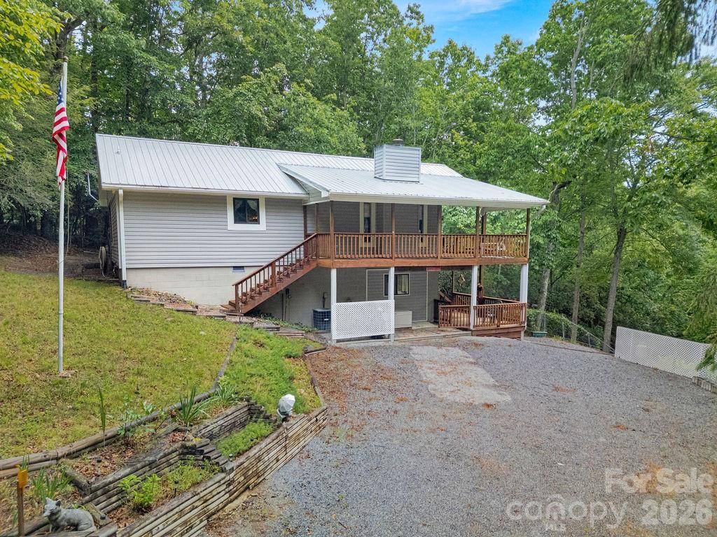108 Easy ST, Cedar Mountain, NC 28718