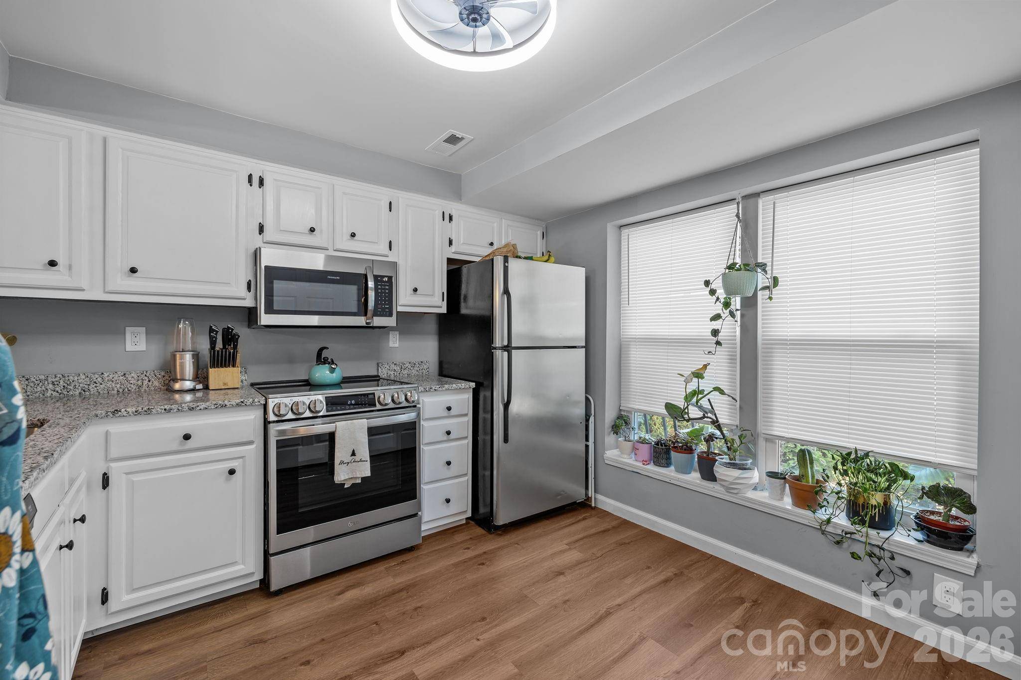 247 Water Oak DR, Pineville, NC 28134