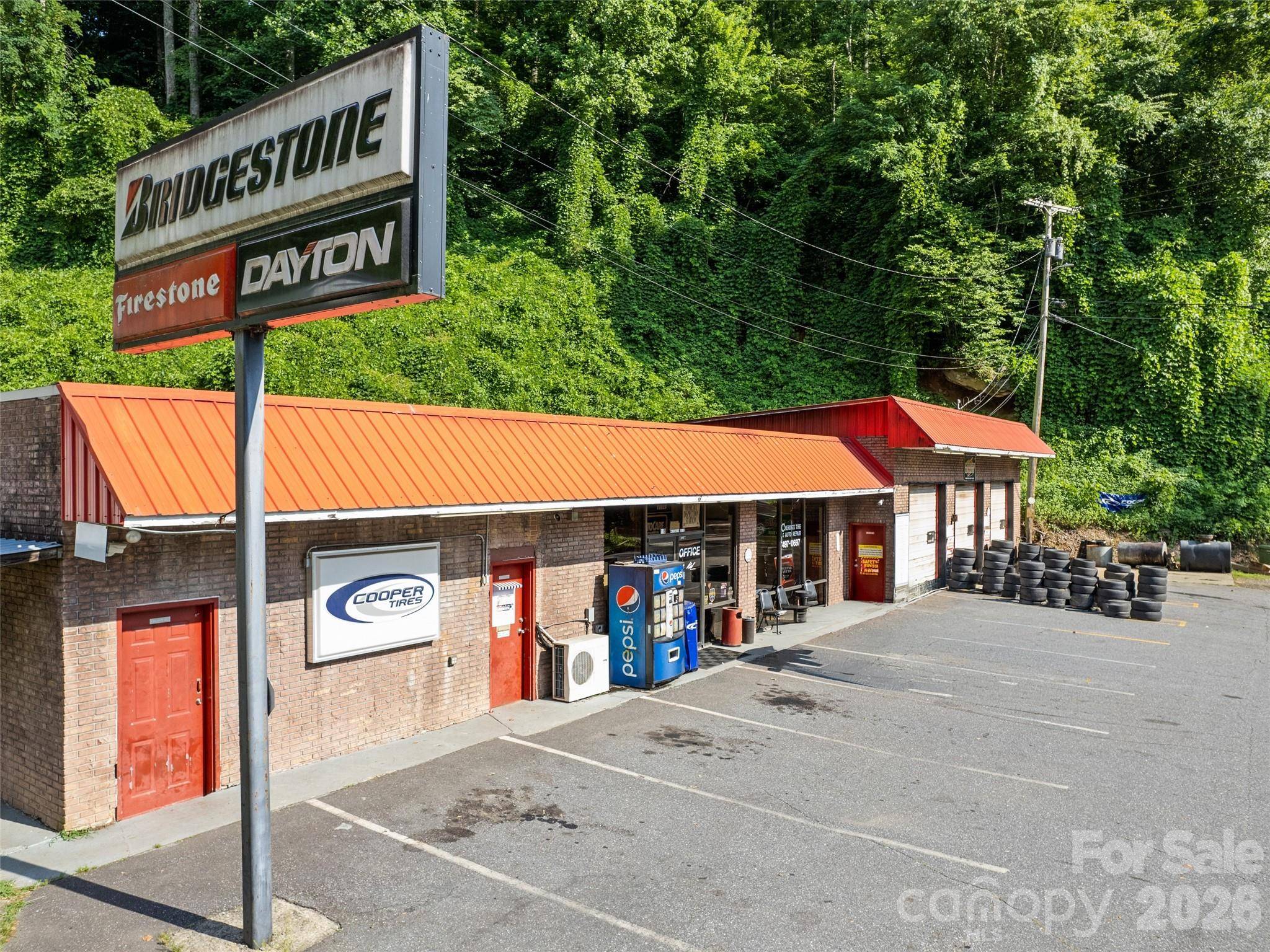 119 Whitewater DR, Cherokee, NC 28719