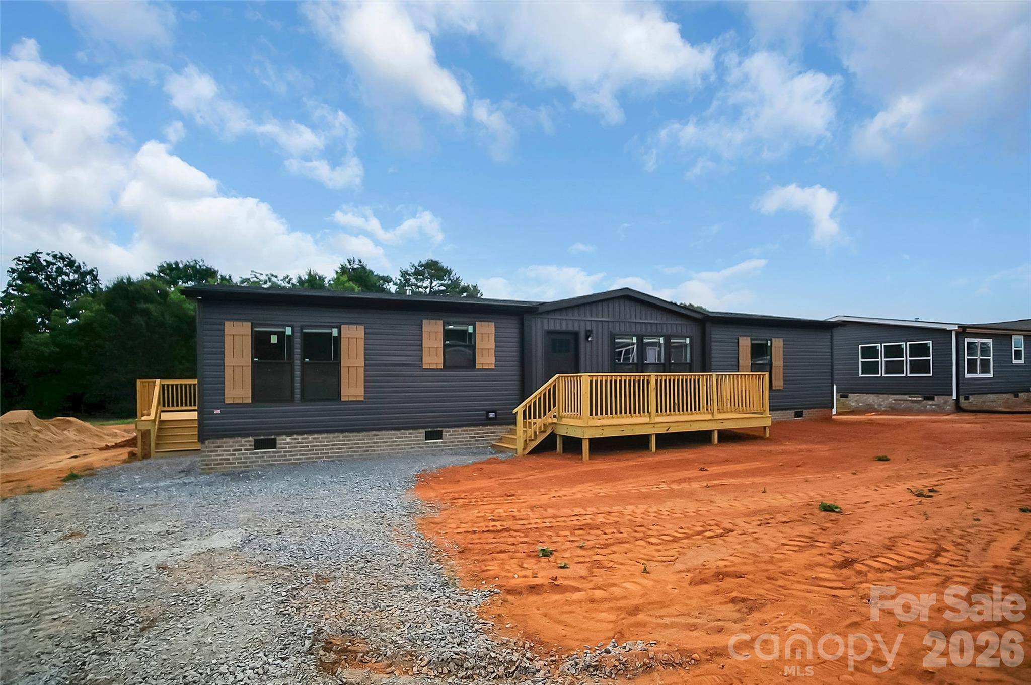 805 Eagle View LN, Lawndale, NC 28090