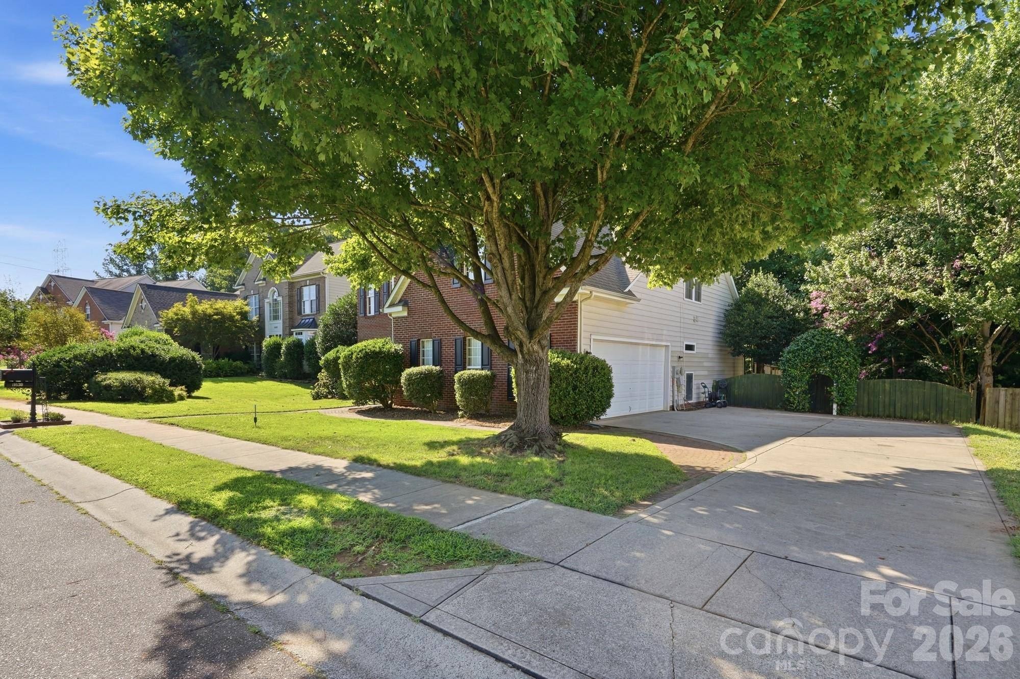 11630 Clingman LN, Charlotte, NC 28214