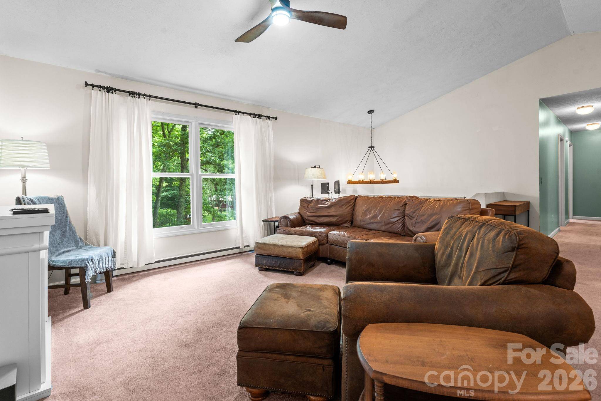 100 Summersweet DR, Banner Elk, NC 28604